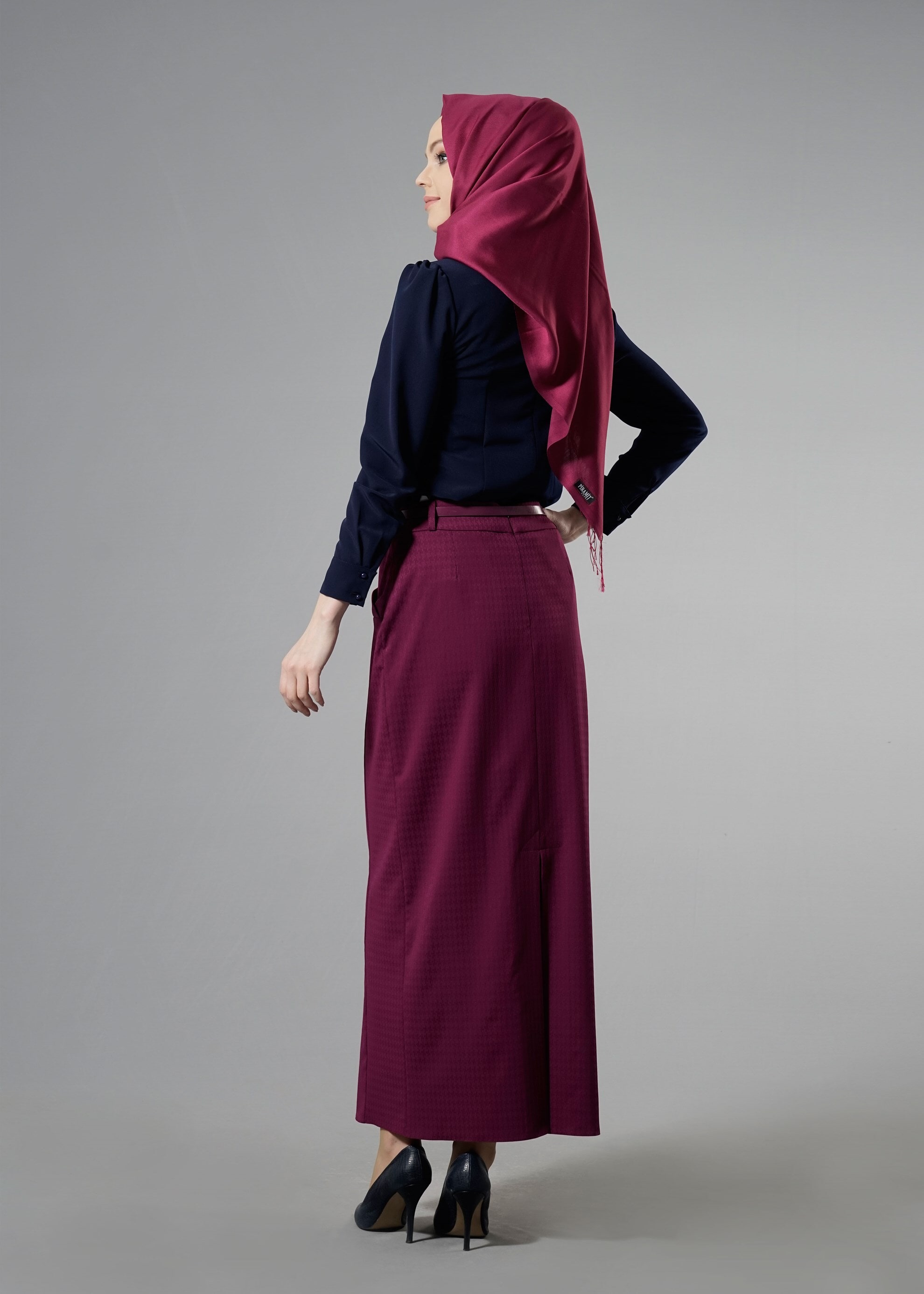 Tesettür giyim MOR 6881 GÖRKEM ETEK 38/48 TEK40