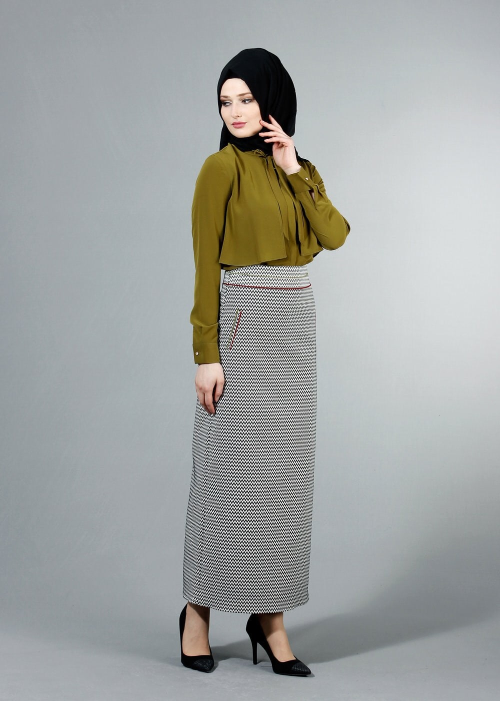 Tesettür giyim SİYAH 6803-1 JAKAR 264 ETEK 38/44(38/40) TEK36