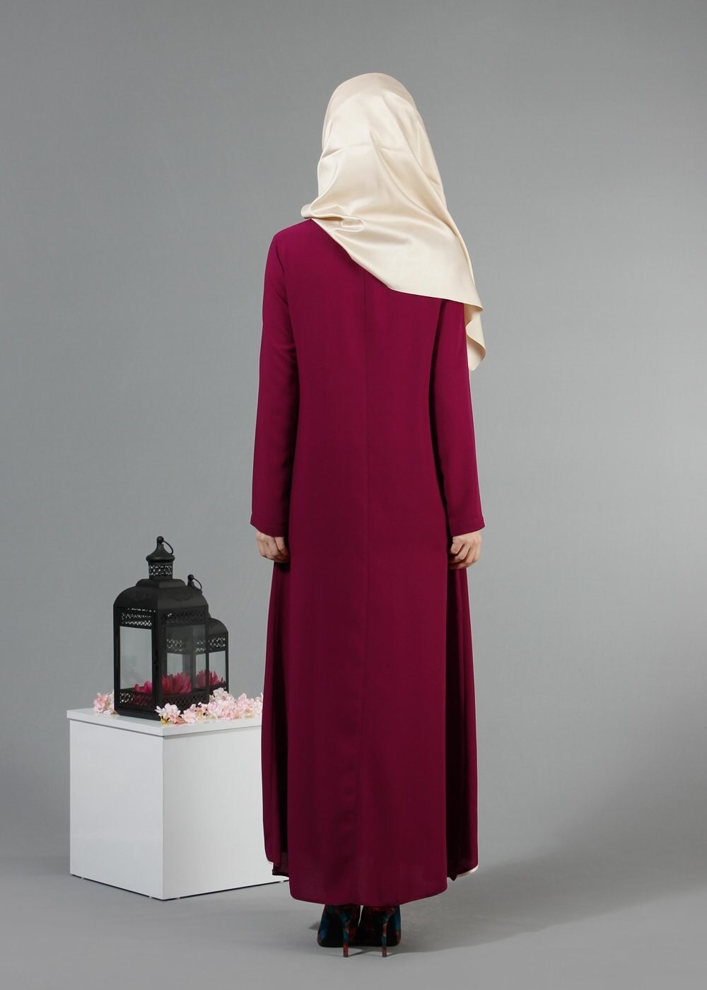 Tesettür giyim MOR 8195 Nil Crep Tesettür Ferace 38/46 TEK40