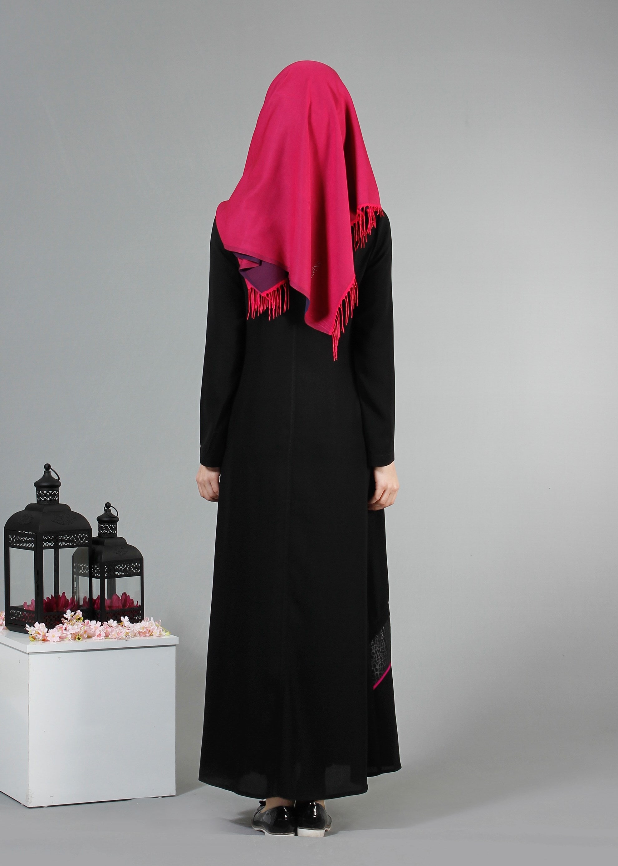 Tesettür giyim SİYAH 8200 Esma Tesettür Ferace 38/46 TEK40