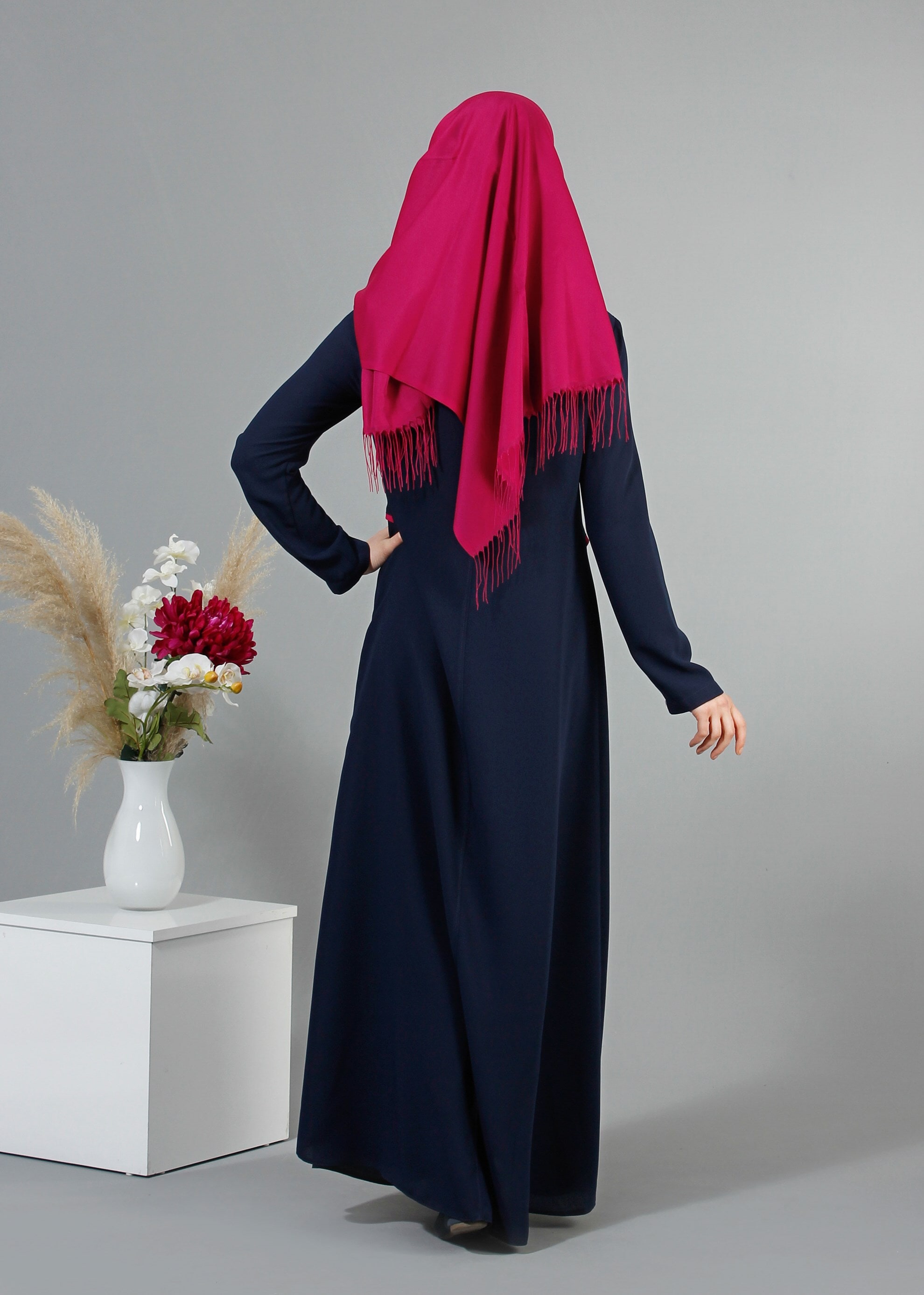 Tesettür giyim LACİVERT 8206 Nil Crep Tesettür Ferace 40/48