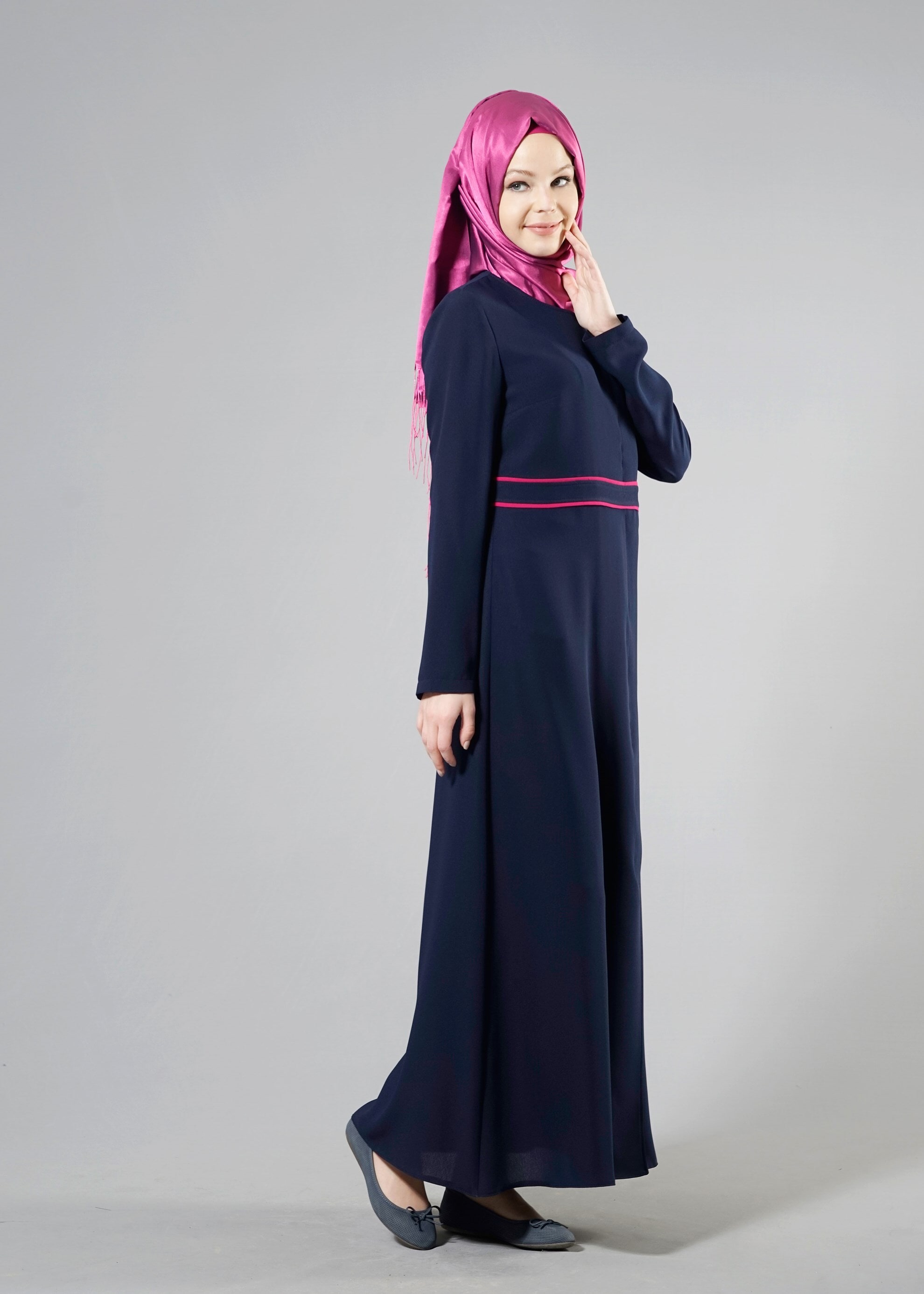 Tesettür giyim LACİVERT 8217 NİL CREP FERACE 38/44 TEK40