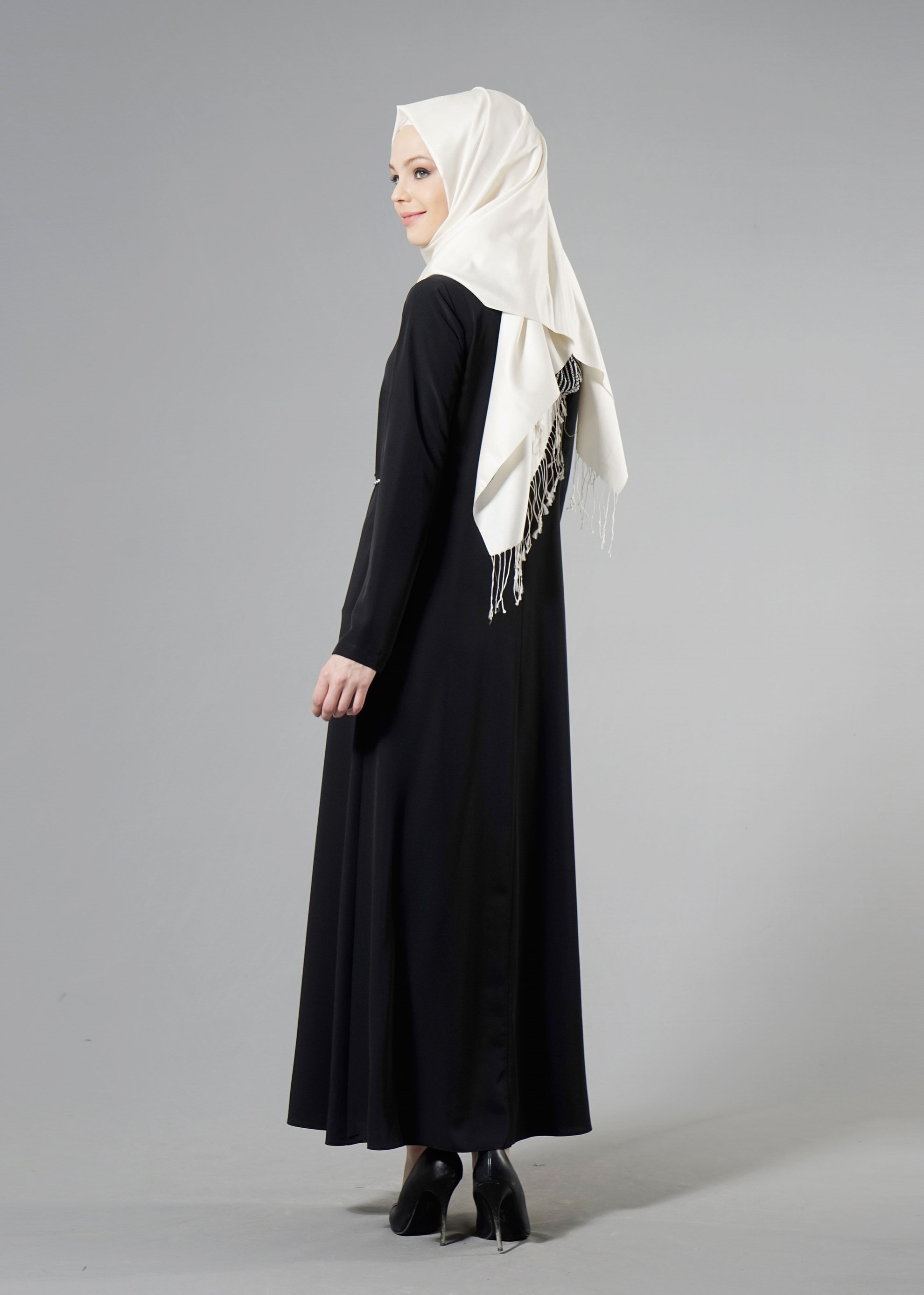 Tesettür giyim SİYAH 8218 NEW LOREN FERACE 38/46 TEK40