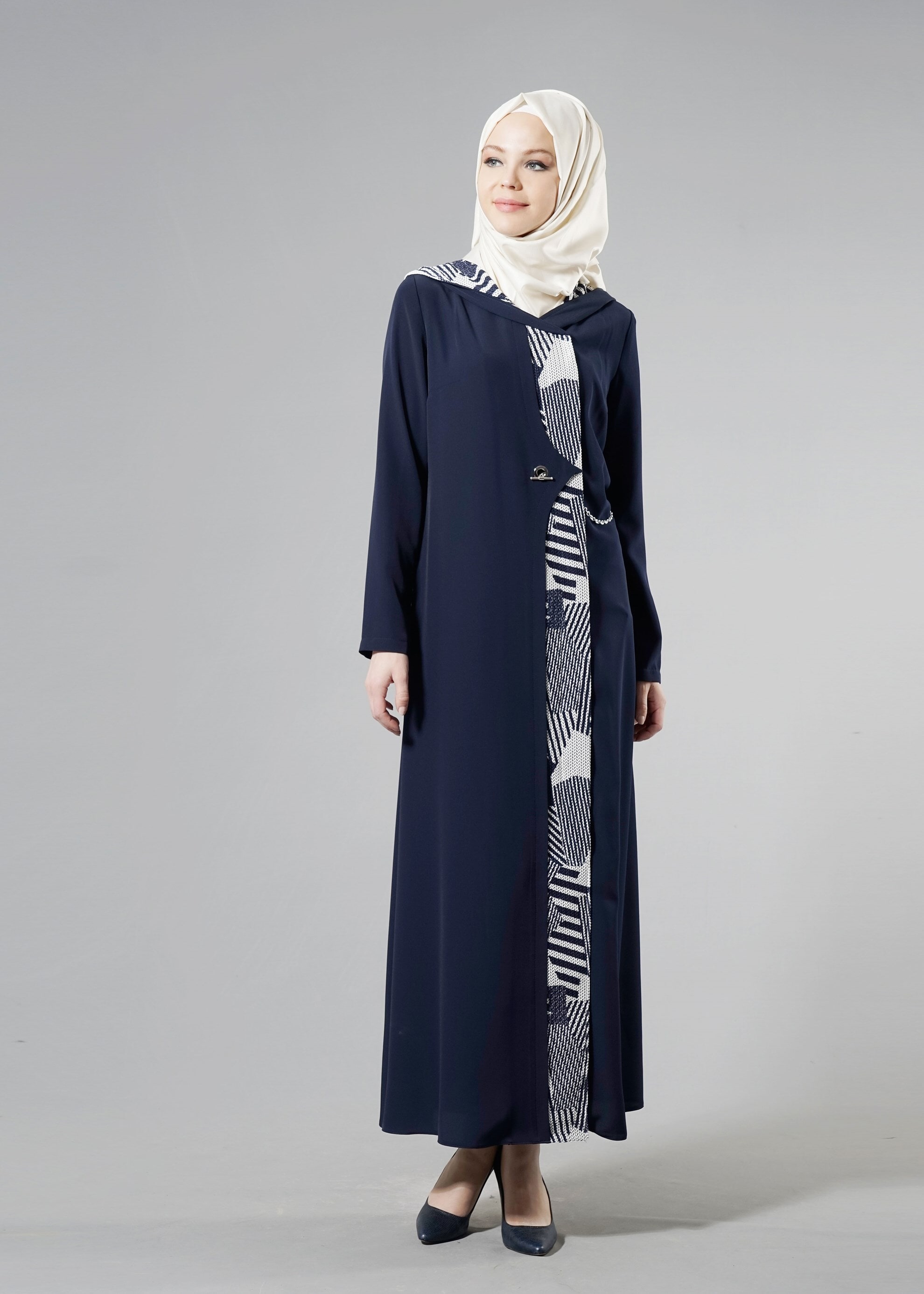 Tesettür giyim LACİVERT 8218 NEW LOREN FERACE 38/46 TEK40