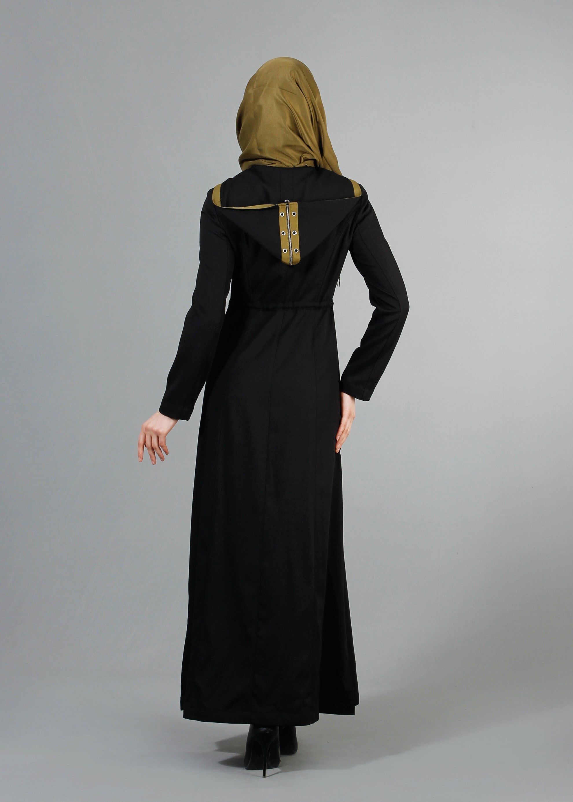 Tesettür giyim SİYAH 1701 Derin Tesettür Pardesü 38/48 TEK40