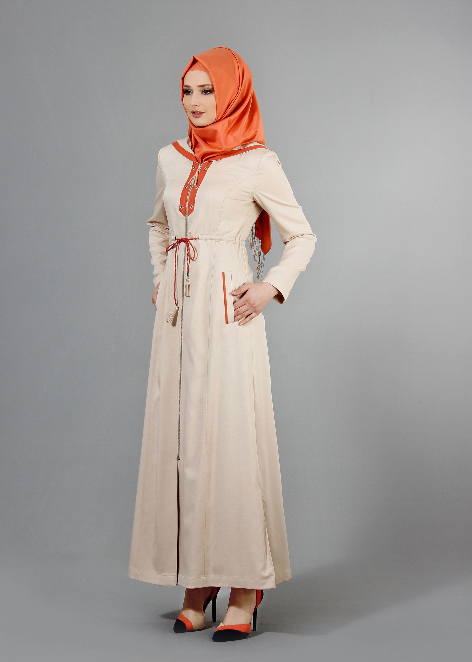 Tesettür giyim BEJ 1701 Derin Tesettür Pardesü 38/48 TEK40