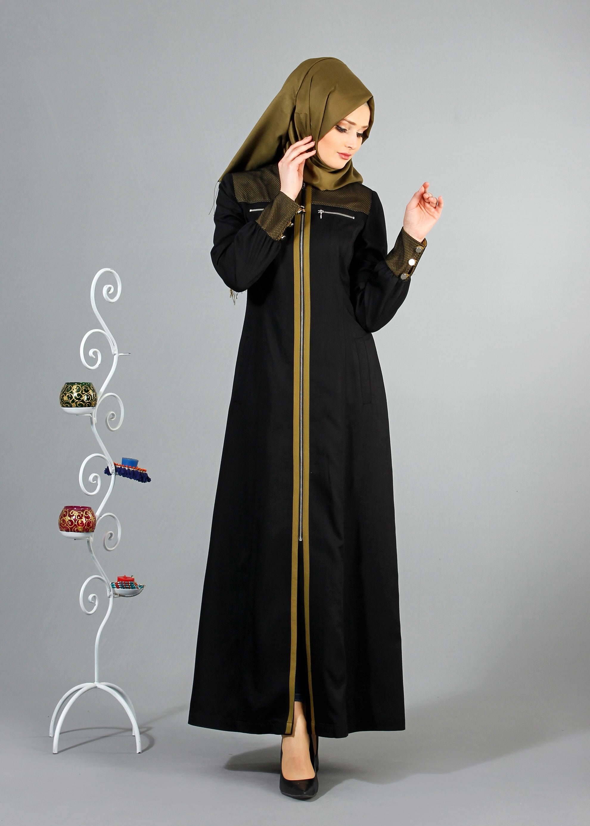Tesettür giyim SİYAH 1703 Derin Tesettür Pardesü 38/46 TEK40