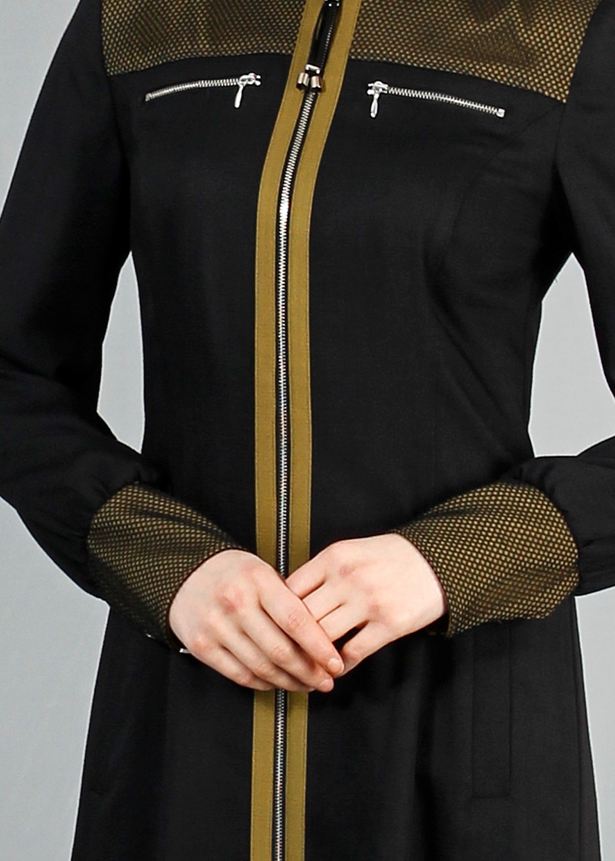 Tesettür giyim SİYAH 1703 Derin Tesettür Pardesü 38/46 TEK40