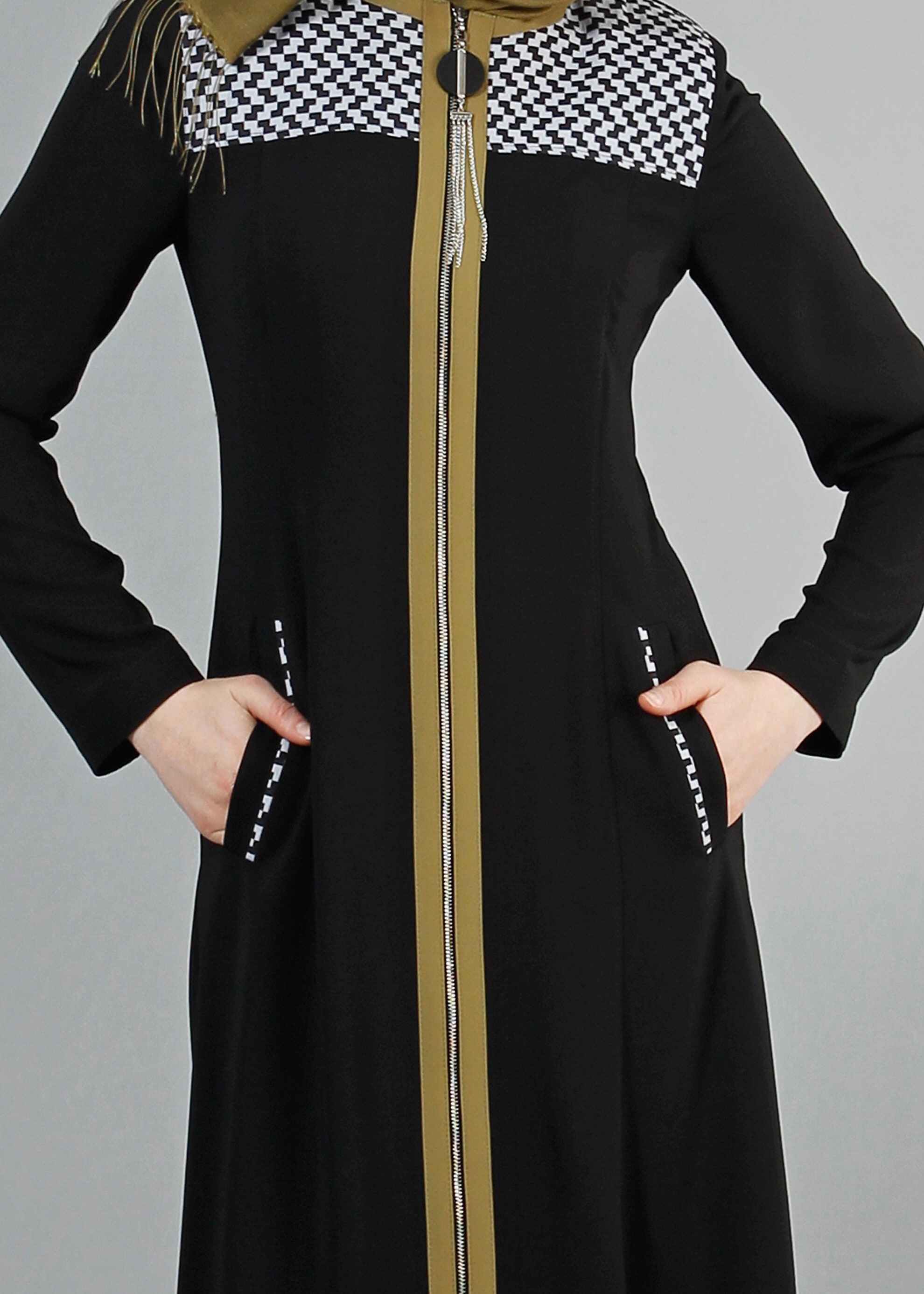 Tesettür giyim SİYAH 1708 Farah Tesettür Pardesü 38/48 TEK40