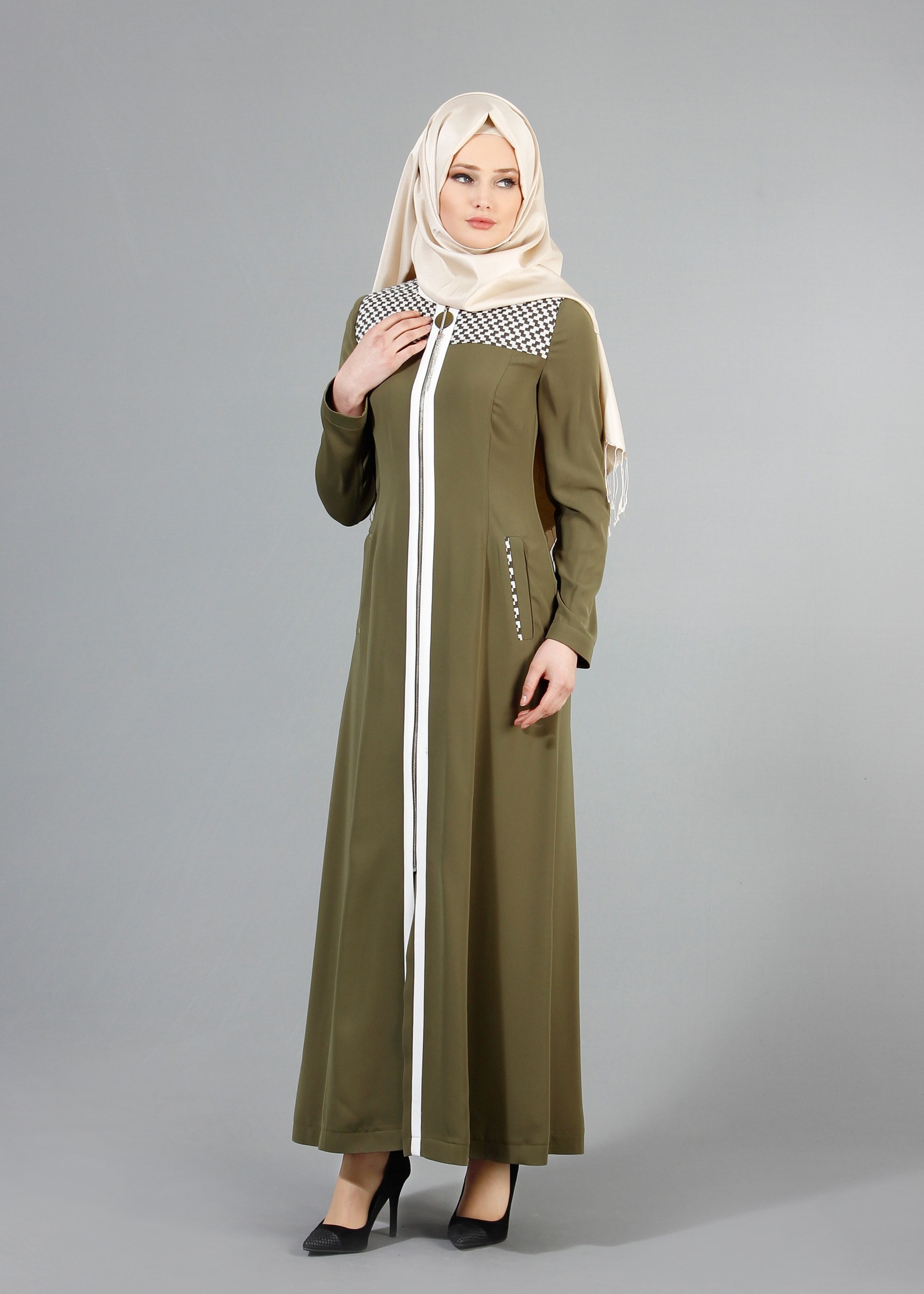 Tesettür giyim HAKİ 1708 Farah Tesettür Pardesü 38/48 TEK40