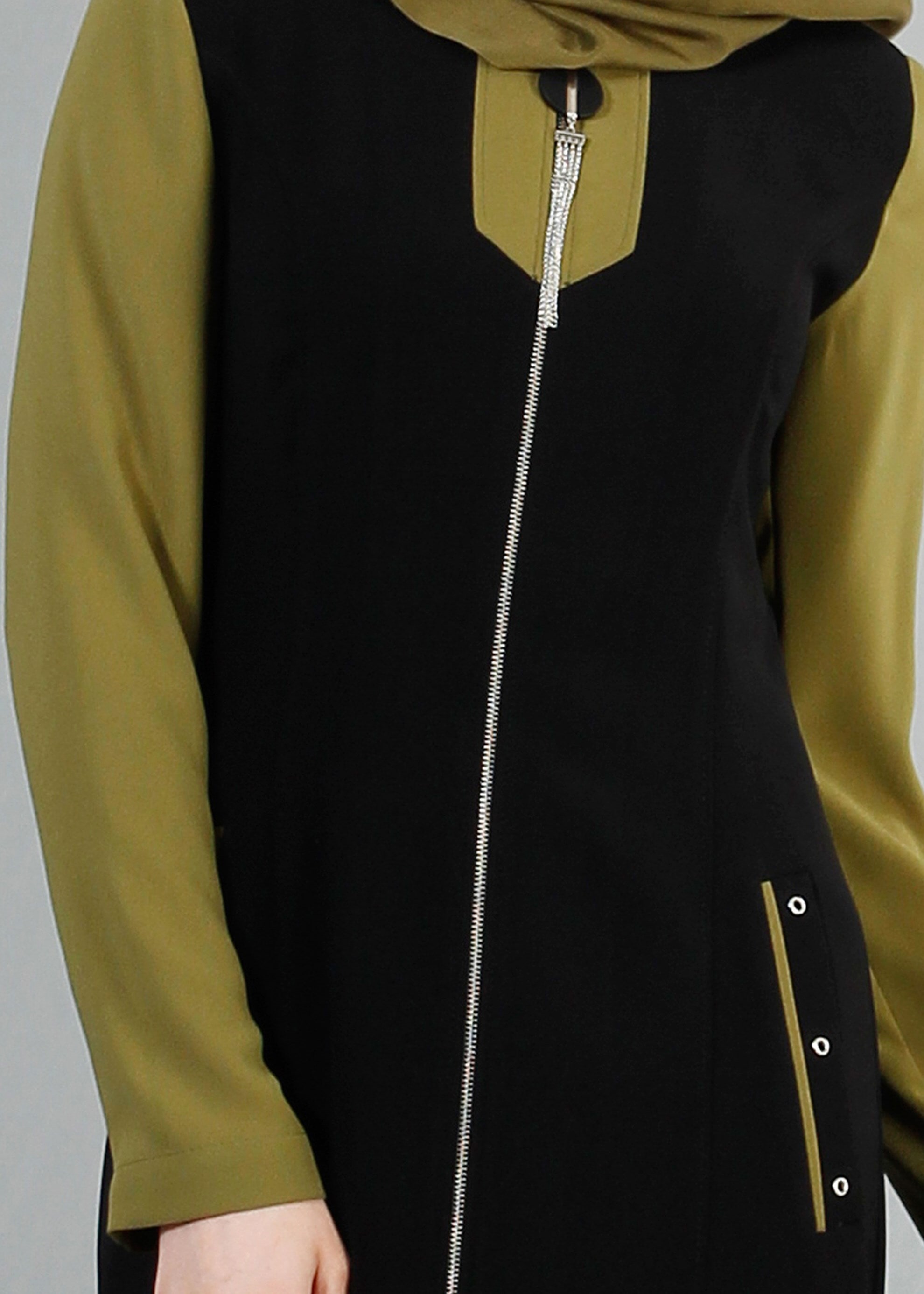 Tesettür giyim SİYAH 1736  Duru Crep Tesettür Pardesü  38/46 TEK38