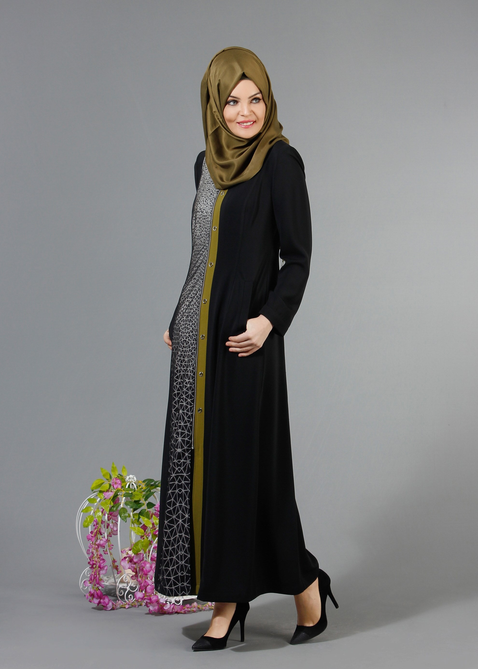 Tesettür giyim SİYAH 1739 Farah Tesetür 6288 Pardesü 40/48 TEK38