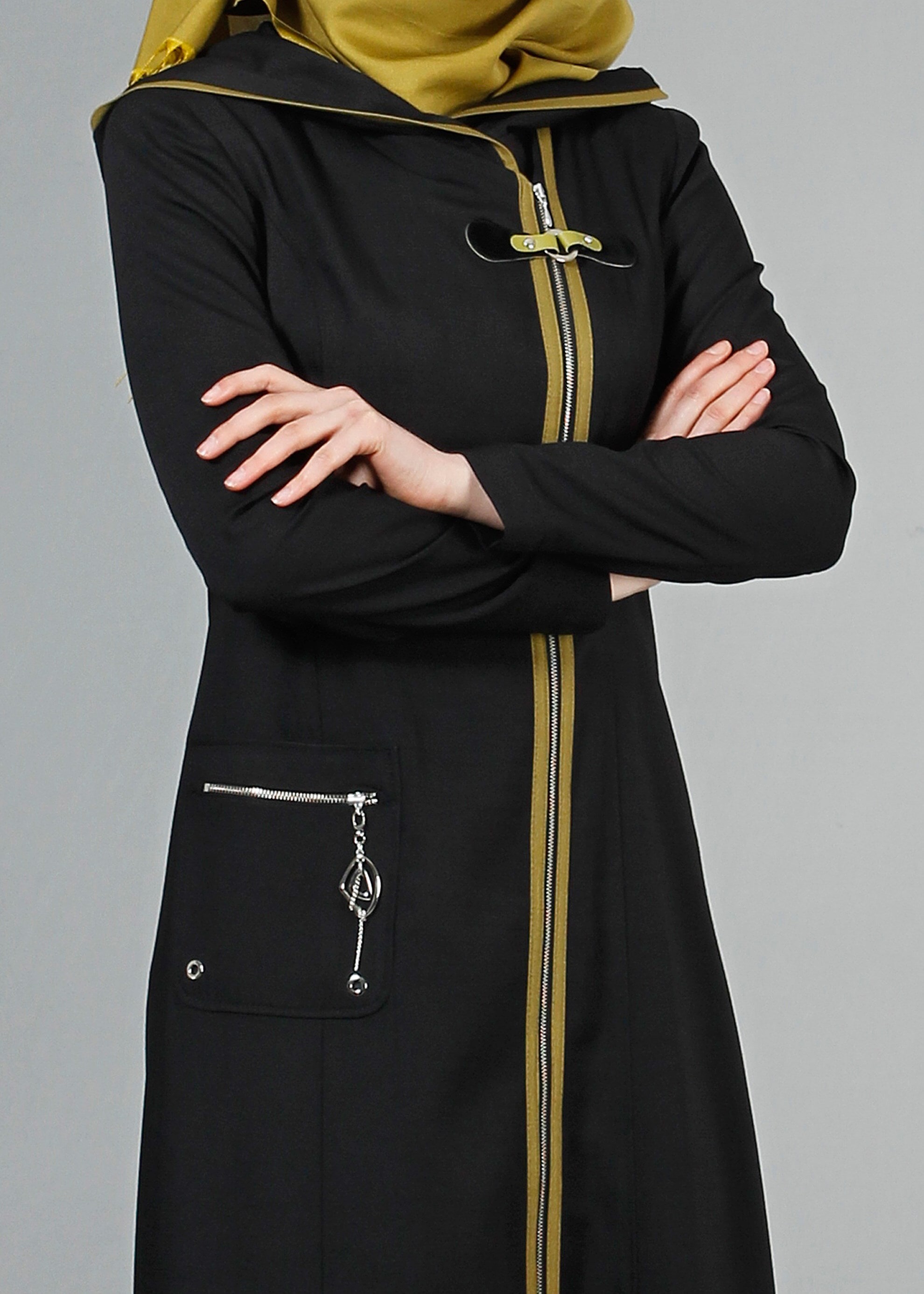 Tesettür giyim SİYAH KAPÜŞONLU PARDESÜ 1750