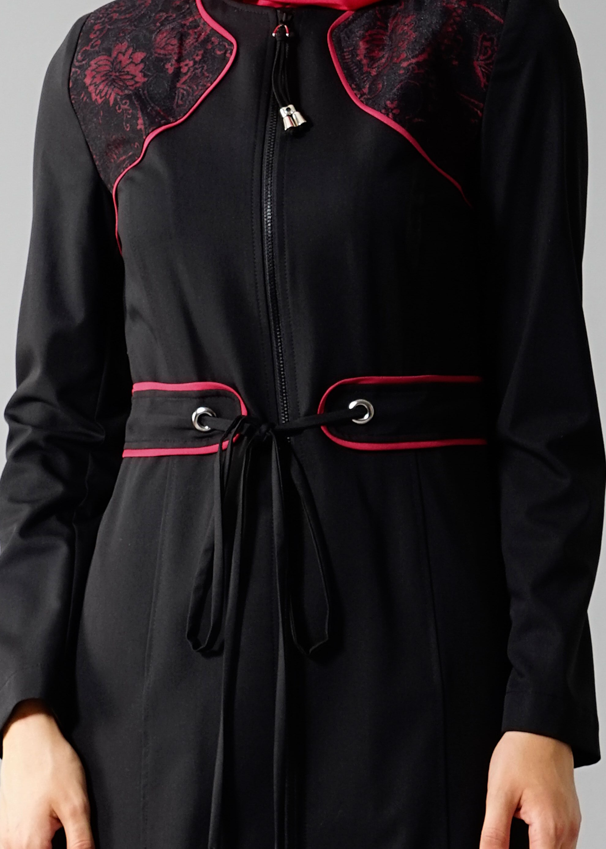 Tesettür giyim SİYAH BELİ BAĞCIKLI TESETTÜR PARDESÜ 1769