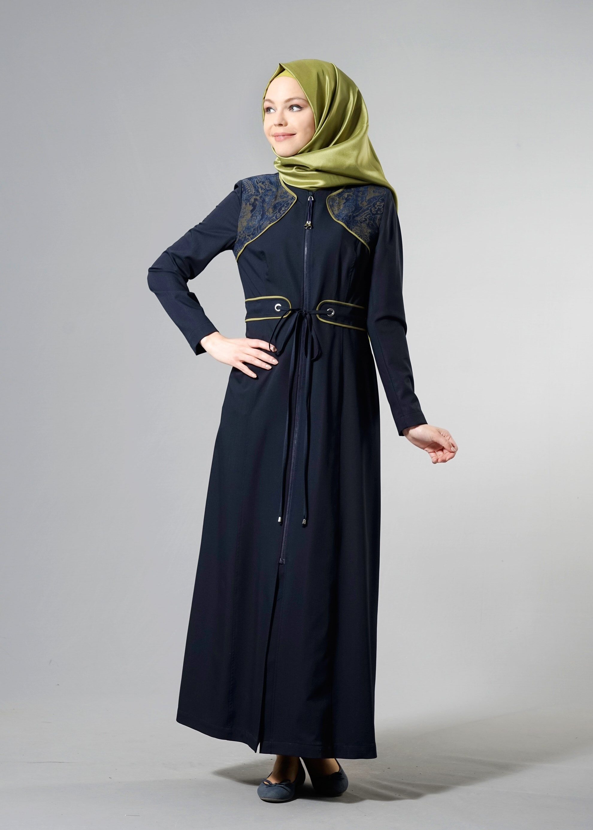 Tesettür giyim LACİVERT BELİ BAĞCIKLI TESETTÜR PARDESÜ 1769