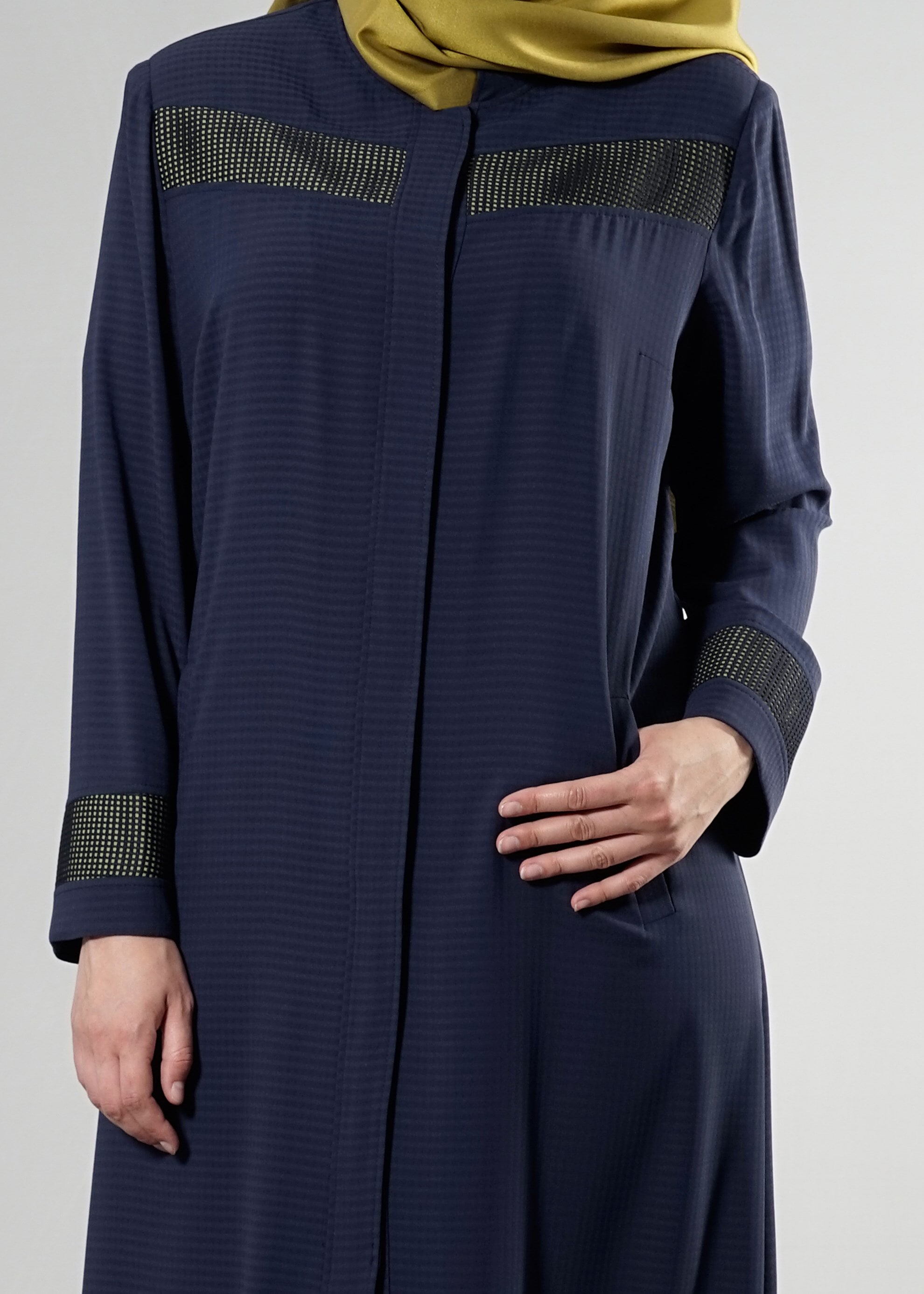 Tesettür giyim LACİVERT PÖTİKARE DESEN HAKİM YAKA PARDESÜ 1778 