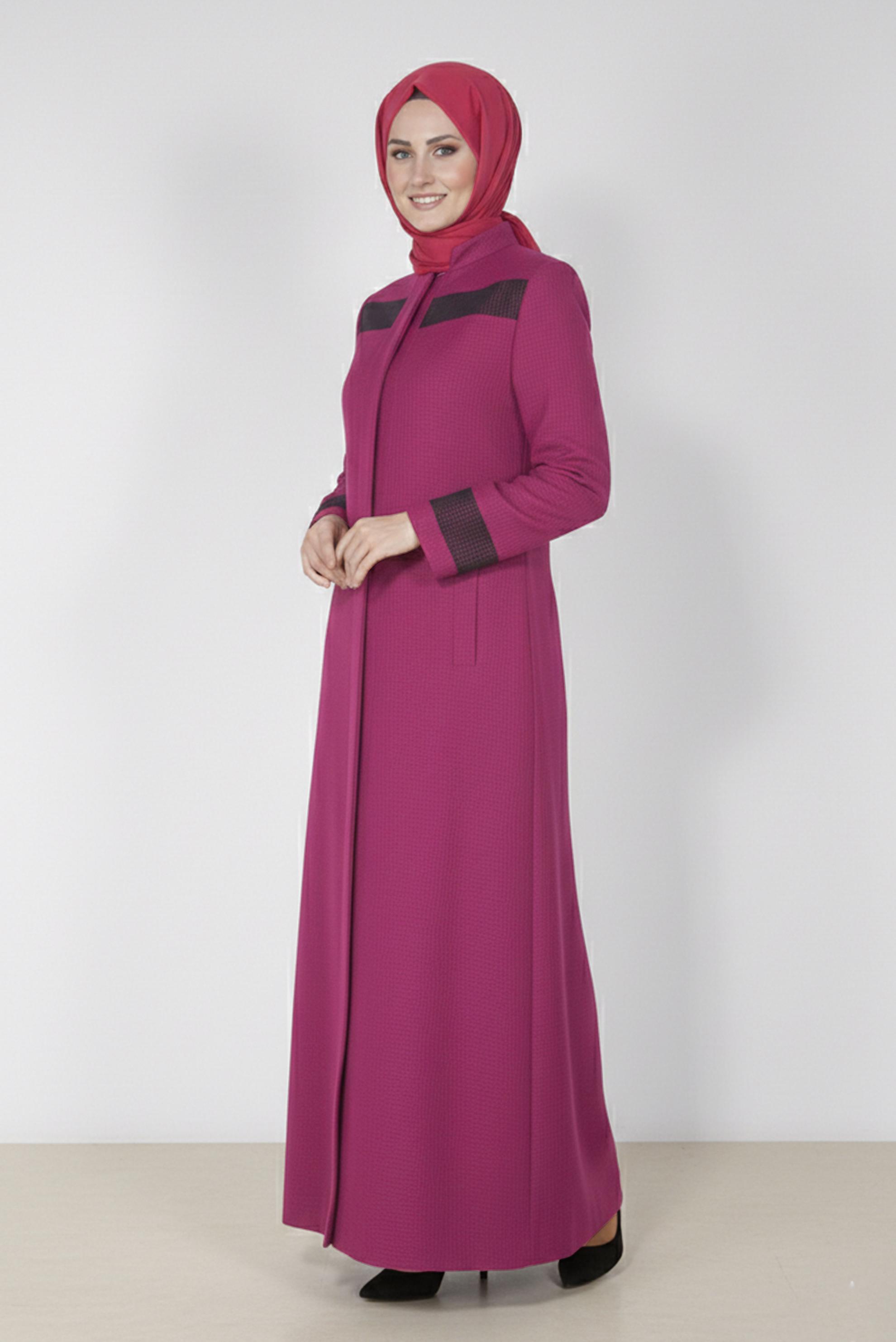 Tesettür giyim MOR PÖTİKARE DESEN HAKİM YAKA PARDESÜ 1778 