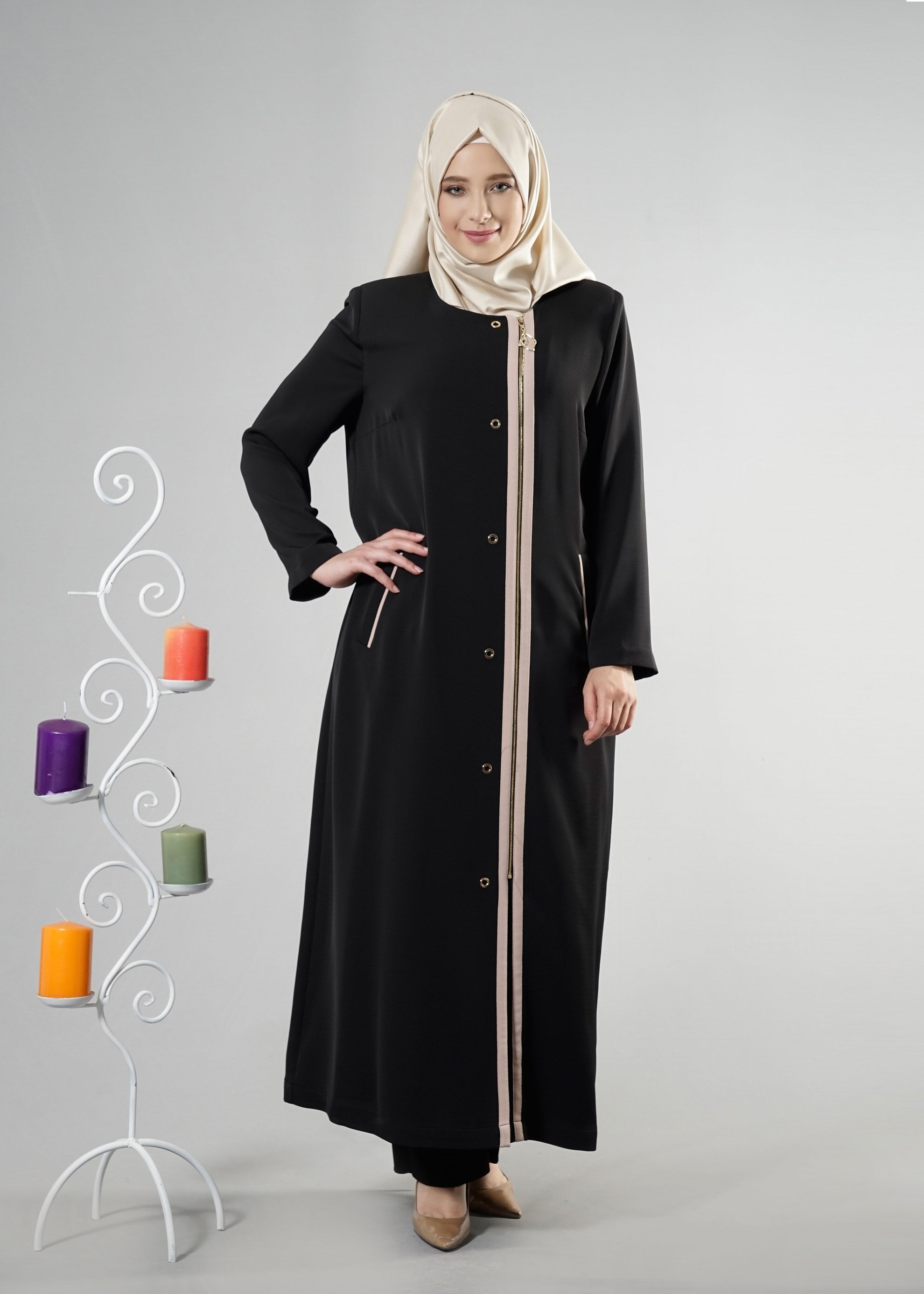 Tesettür giyim SİYAH FERMUARLI PARDESÜ 1818
