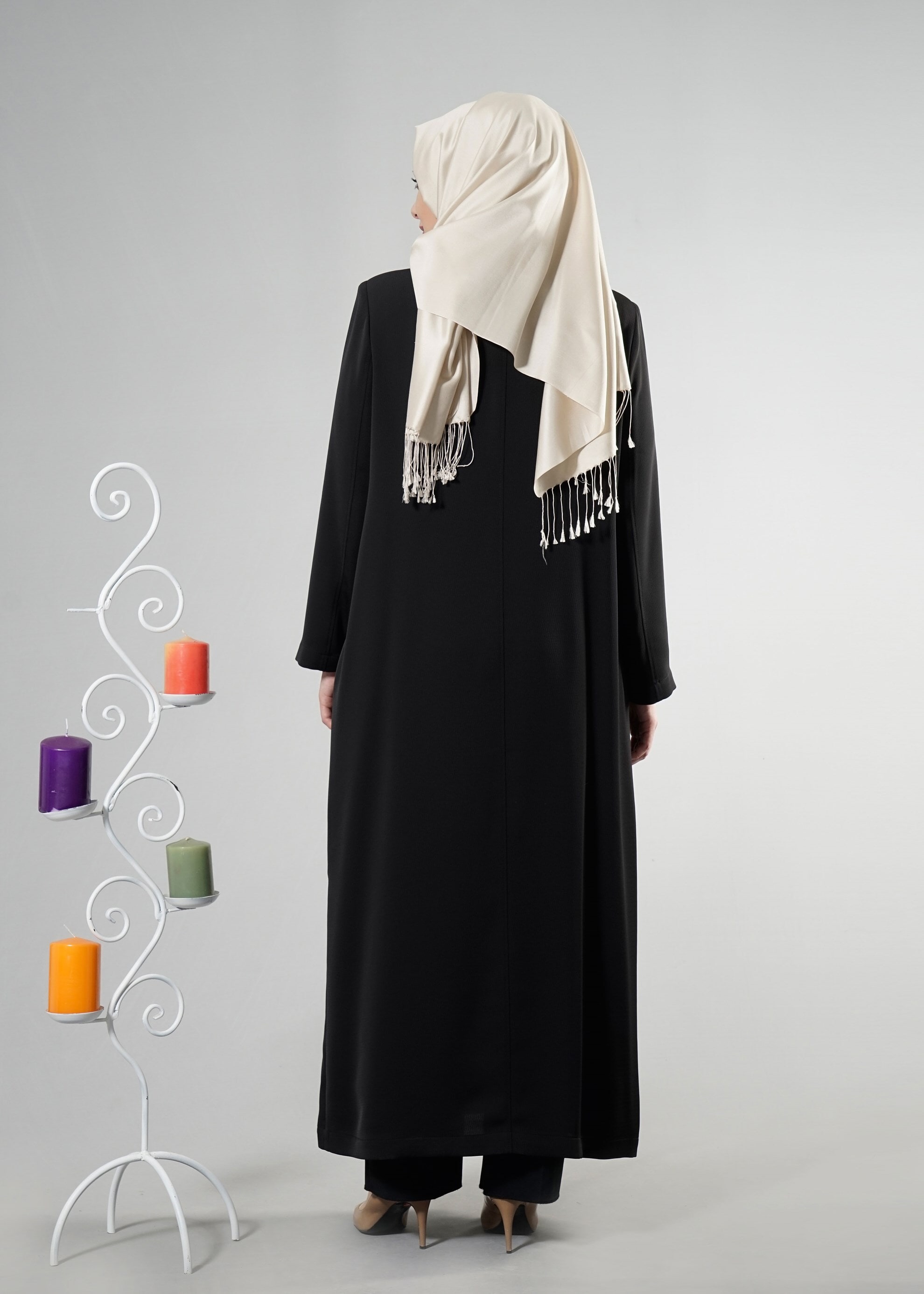 Tesettür giyim SİYAH FERMUARLI PARDESÜ 1818