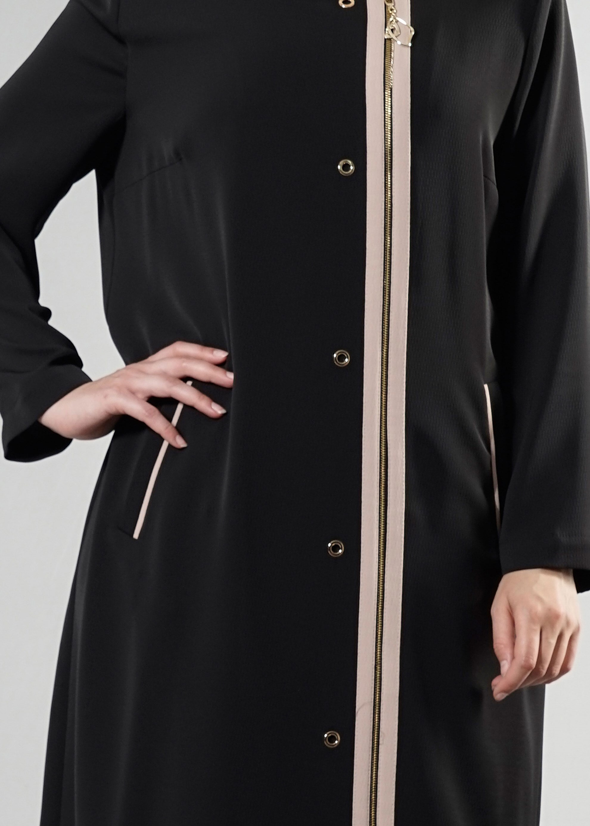 Tesettür giyim SİYAH FERMUARLI PARDESÜ 1818