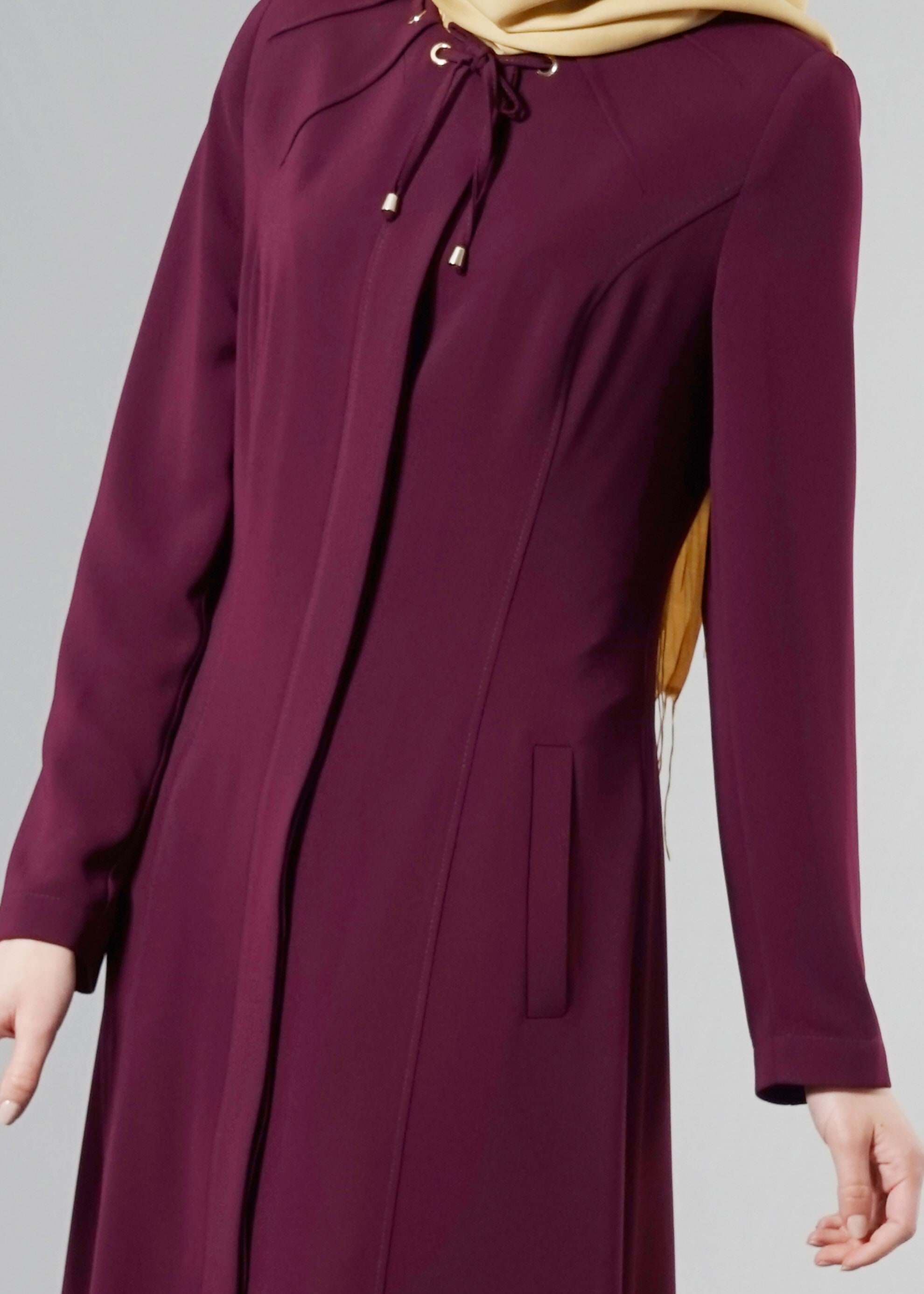 Tesettür giyim MÜRDÜM SIRTI KUŞGÖZÜ DETAYLI PARDESÜ 1831 