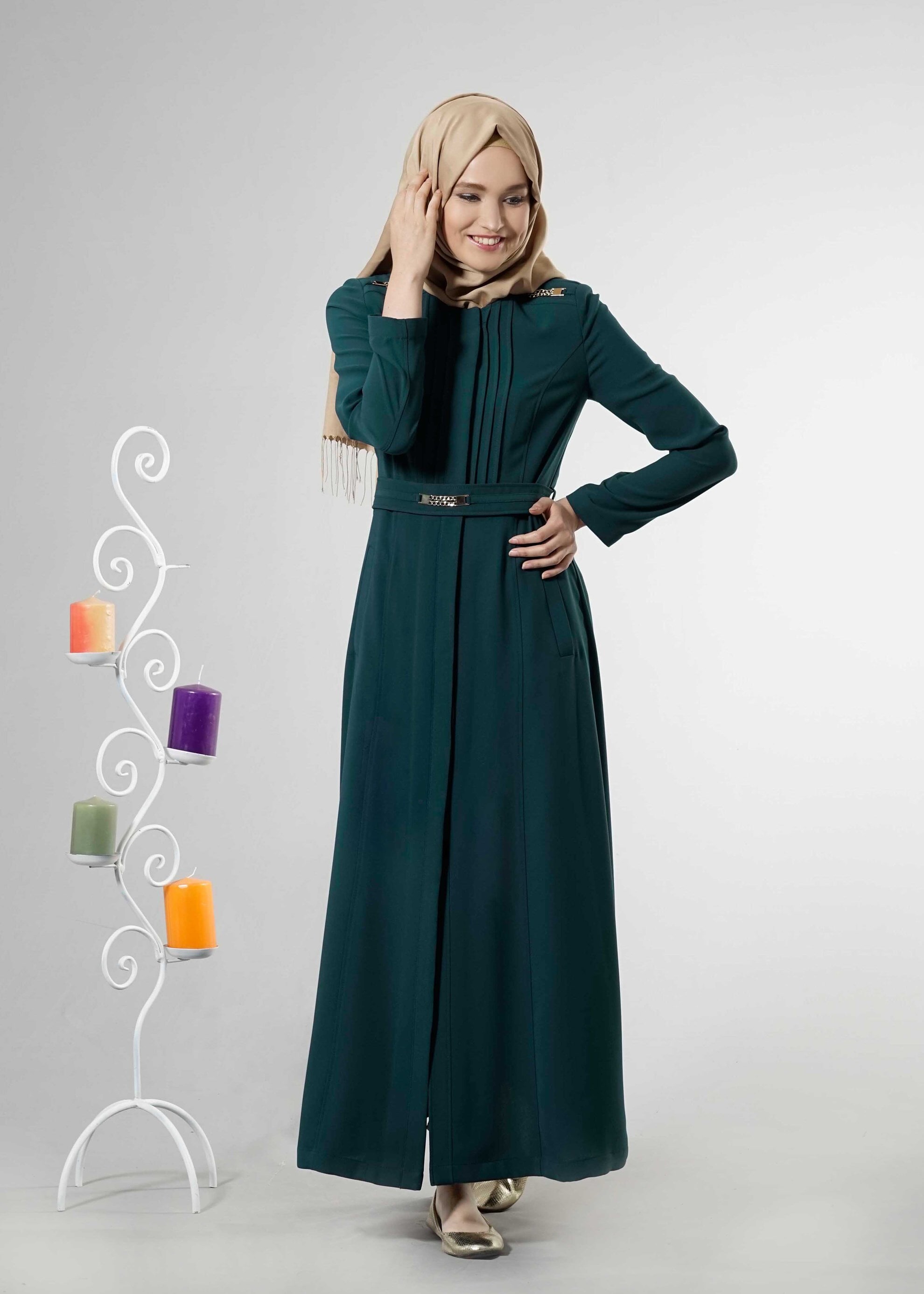 Tesettür giyim YEŞİL 1833 Elvan Tesettür 3731 Pardesü 38/48 TEK40