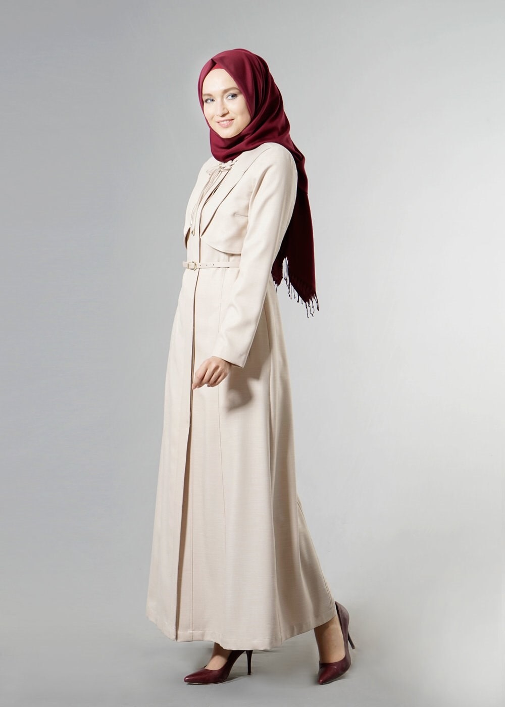 Tesettür giyim BEJ BAĞLAMA DETAYLI PARDESÜ 1837