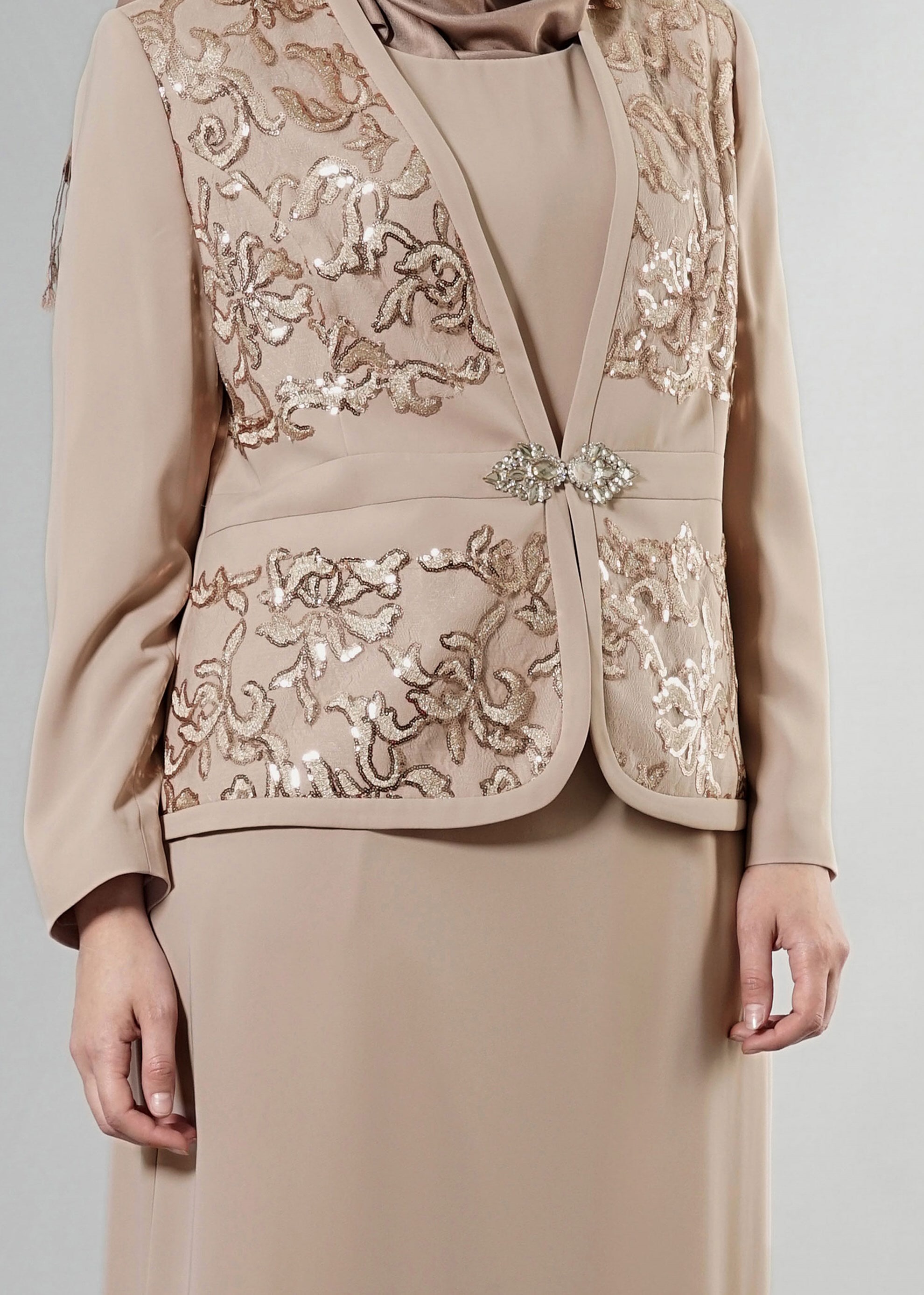 Hijab clothing BEIGE 3234E Farah Tesettür 6288 3&prime;Lü Etekli Takım 42/48 TEK40