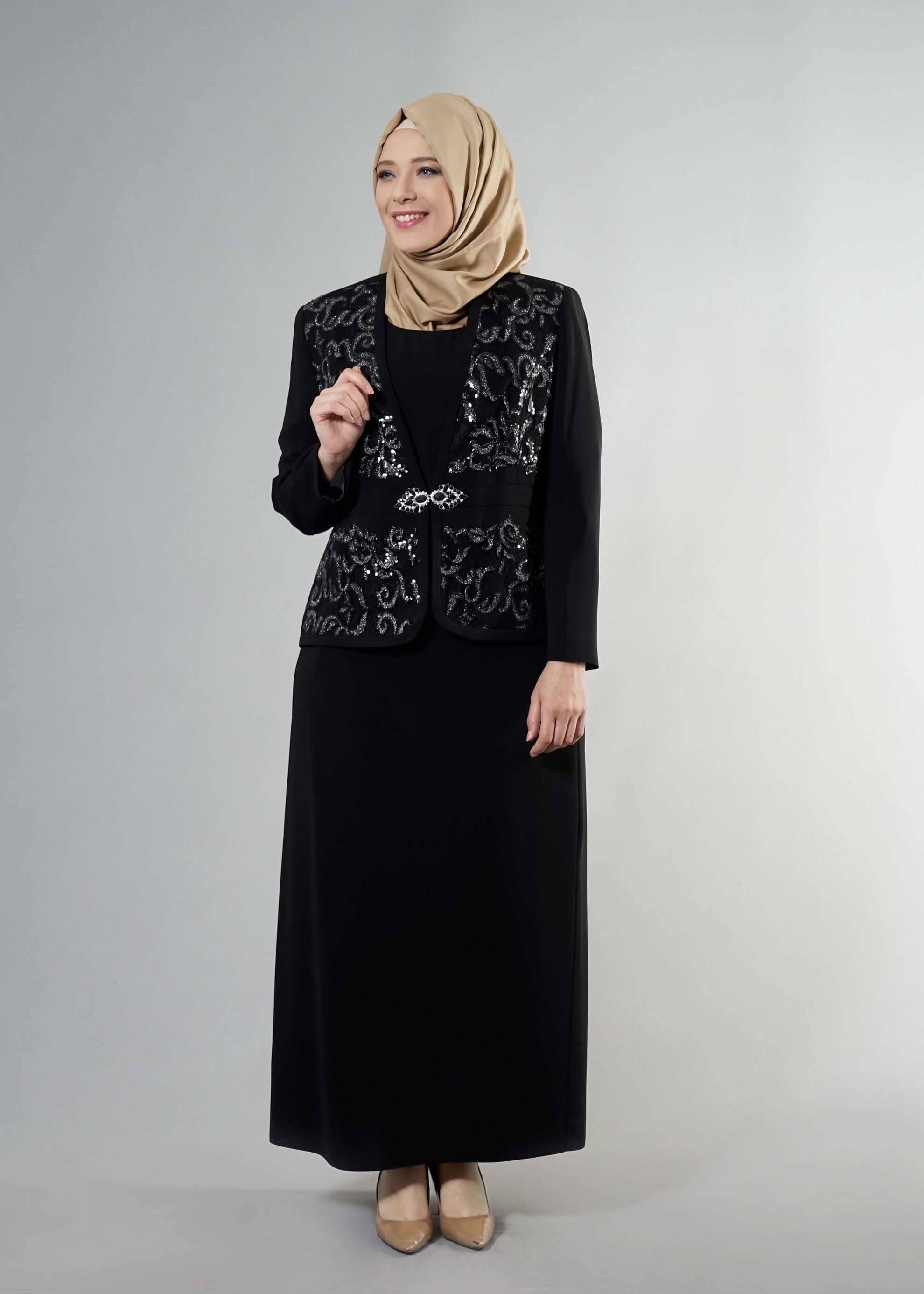 Hijab clothing BLACK 3234E Farah Tesettür 6288 3&prime;Lü Etekli Takım 42/48 TEK40