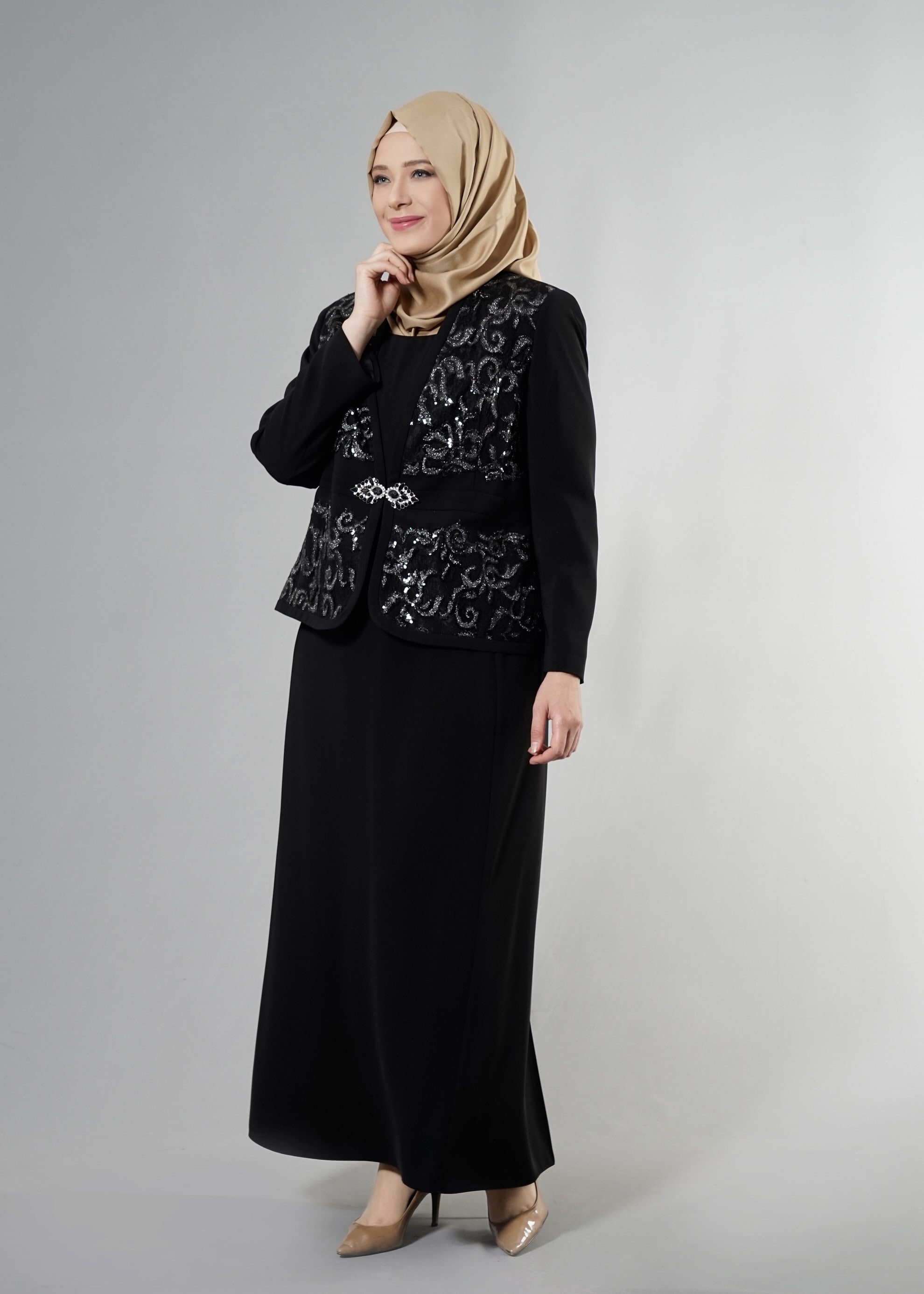 Hijab clothing BLACK 3234E Farah Tesettür 6288 3&prime;Lü Etekli Takım 42/48 TEK40