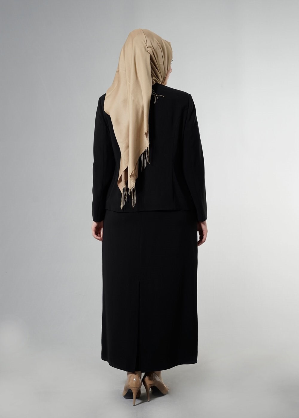 Hijab clothing BLACK 3240E Farah 6288 Tesettür 3&prime;Lü Etekli Takım 46/52 TEK44