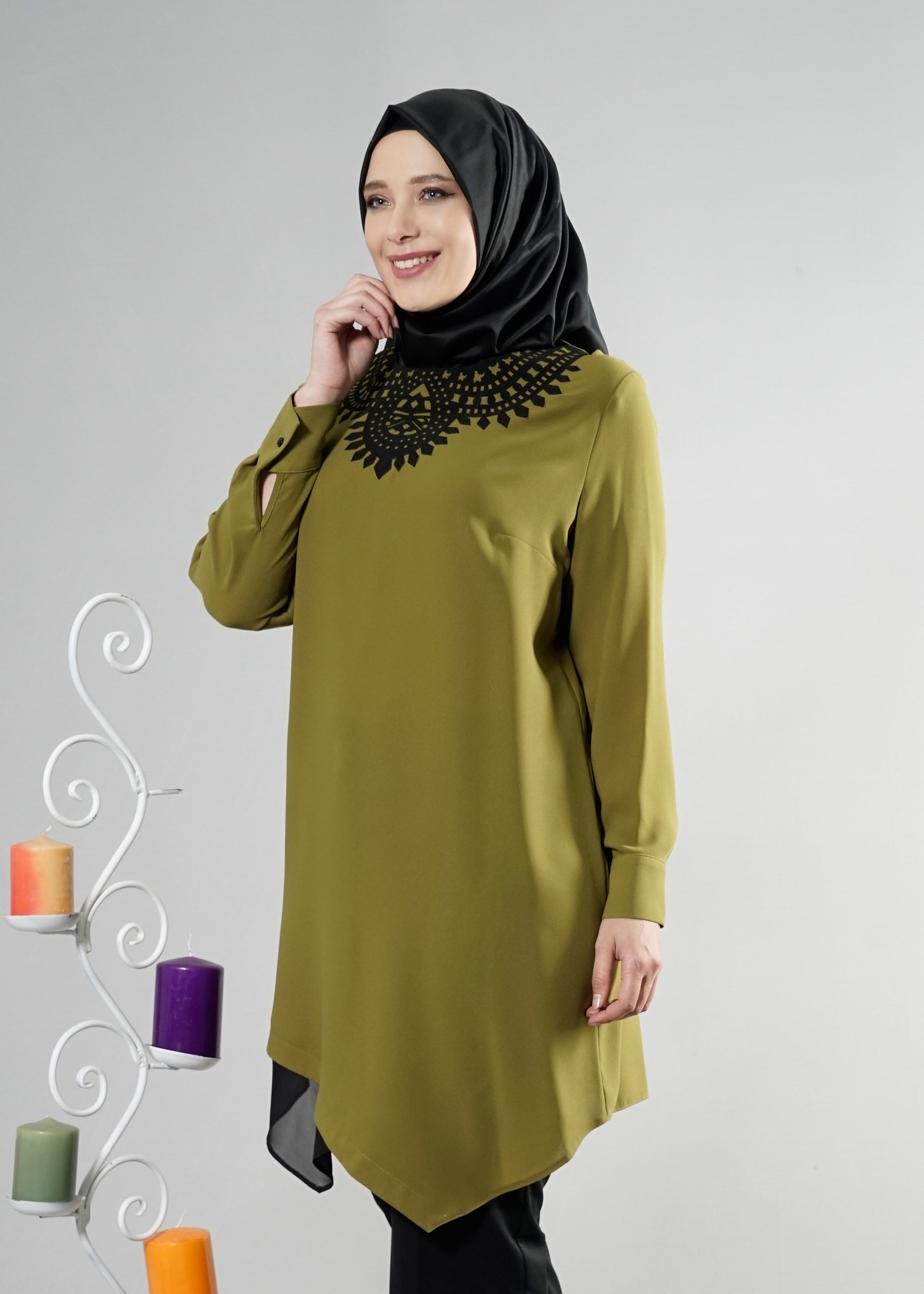 Tesettür giyim YEŞİL 2559 Nil Crep Tesettür Tunik 44/50 TEK42