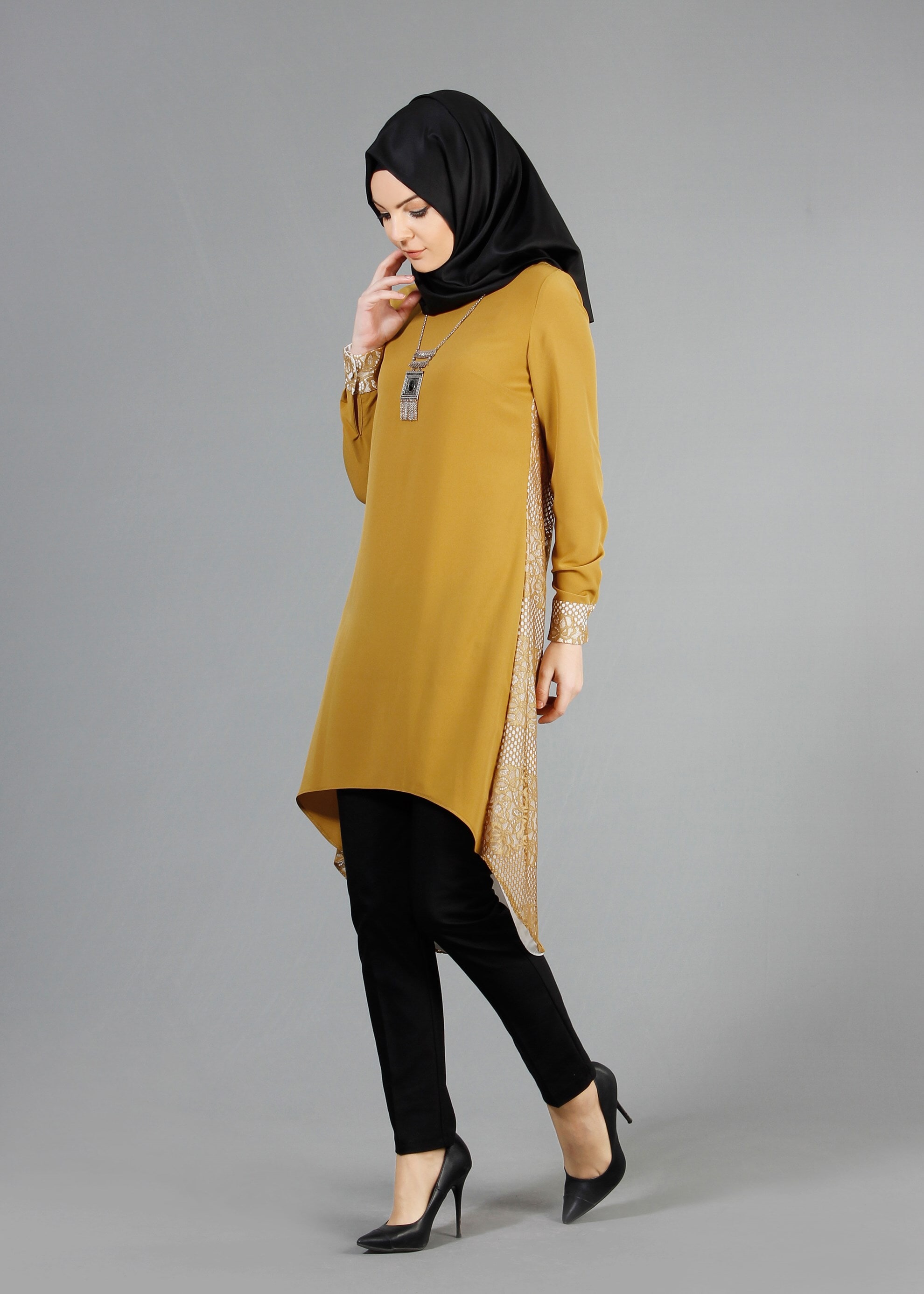 Tesettür giyim SARI ASİMETRİK KESİM TUNİK 4332