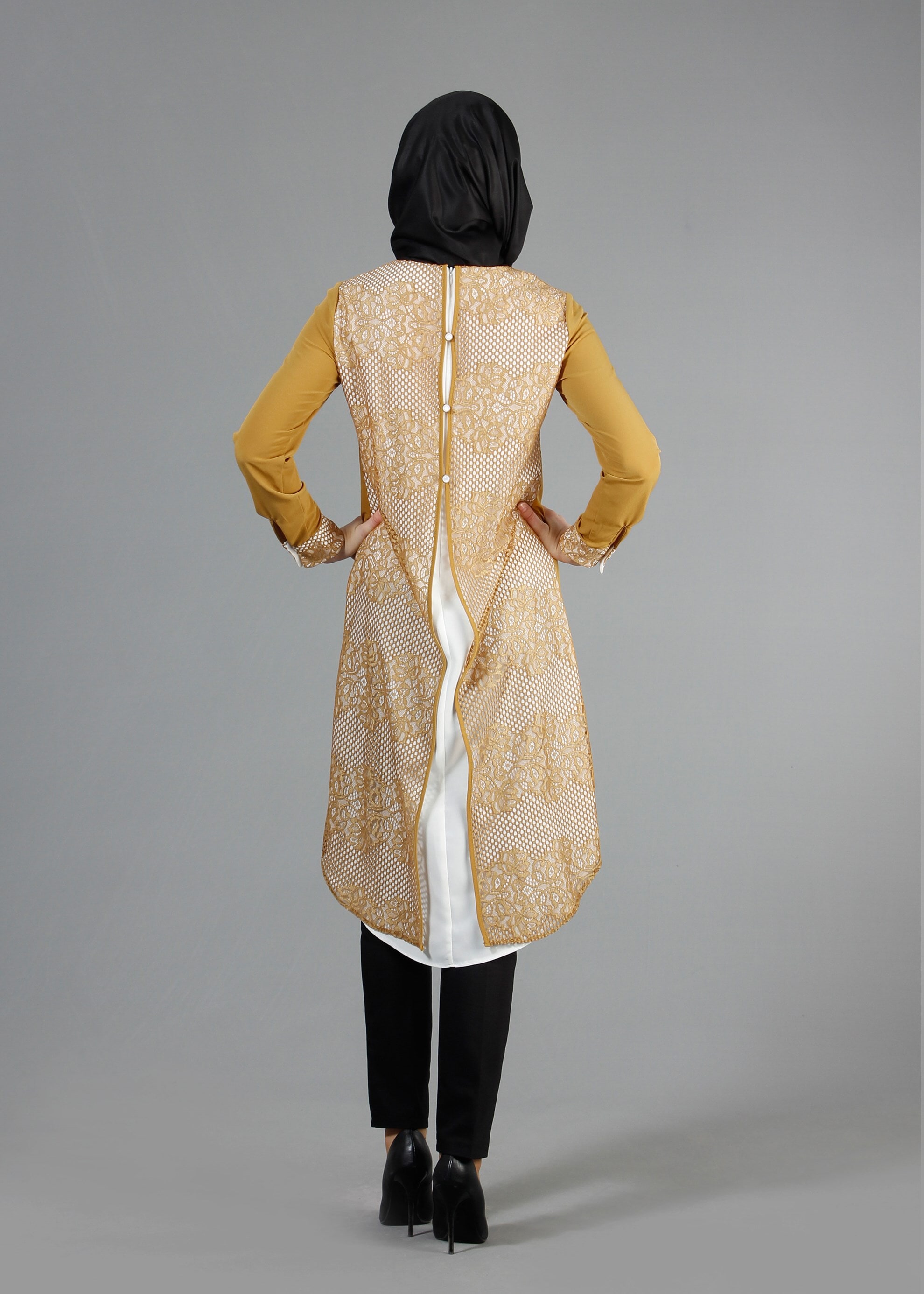 Tesettür giyim SARI ASİMETRİK KESİM TUNİK 4332