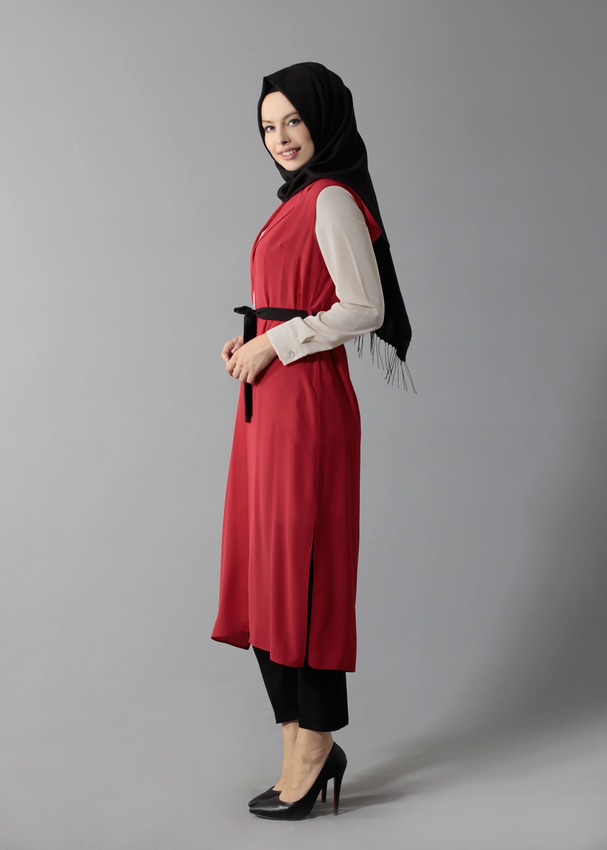 Tesettür giyim BORDO BELİ KUŞAKLI KAPÜŞONLU 2&prime;Lİ TUNİK 4450 