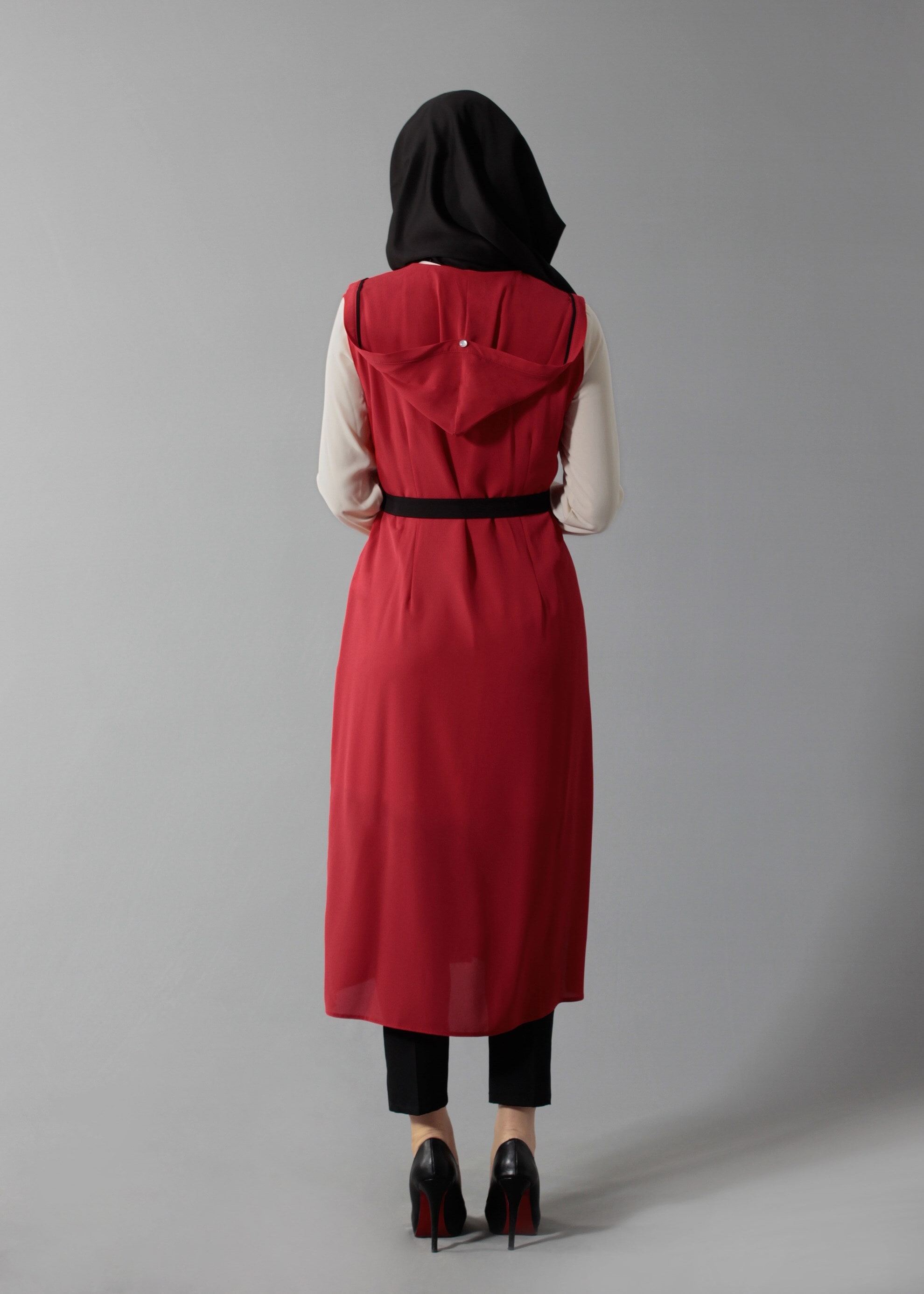 Tesettür giyim BORDO BELİ KUŞAKLI KAPÜŞONLU 2&prime;Lİ TUNİK 4450 