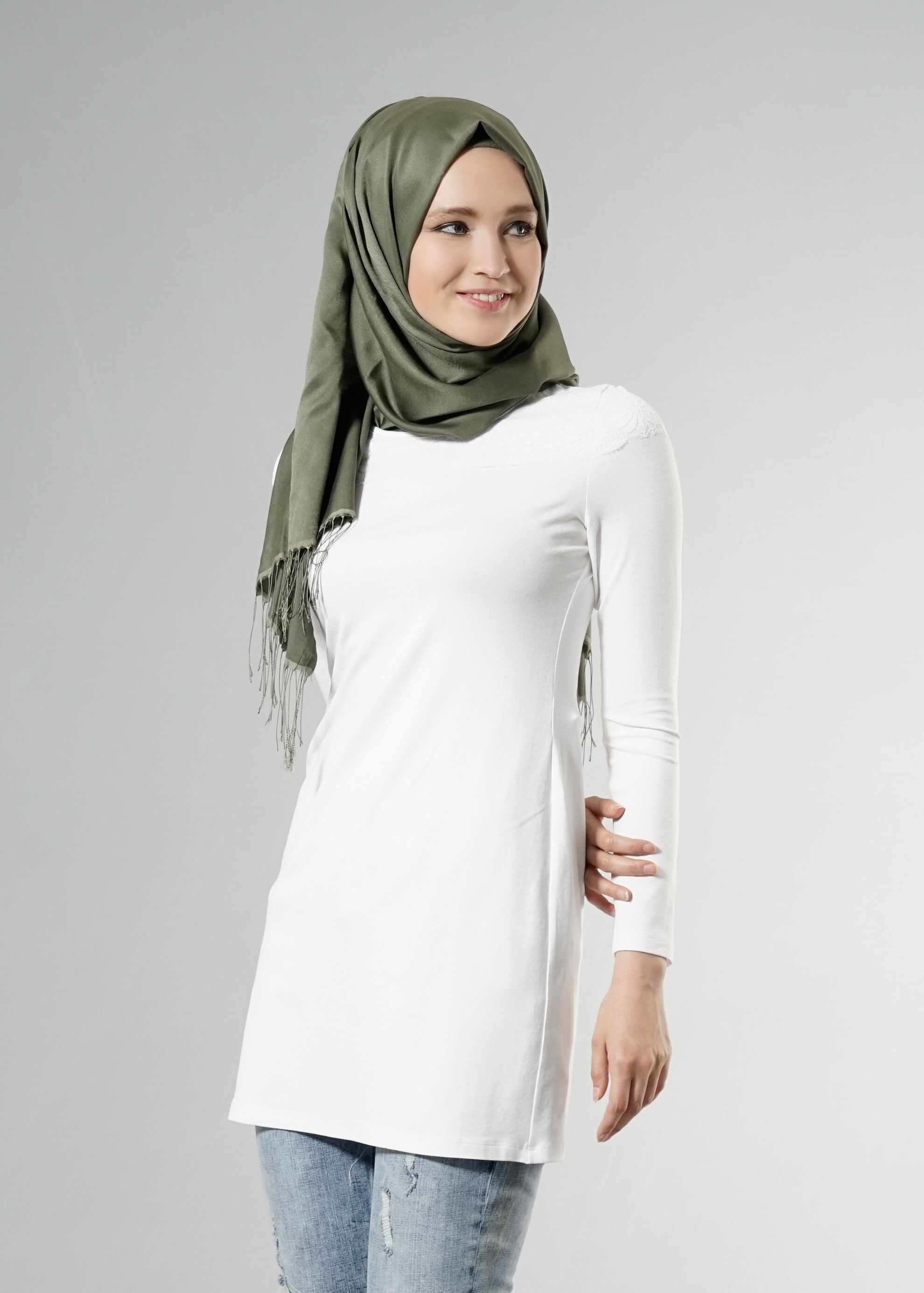 Tesettür giyim BEYAZ 4555 New Viscon Lycra Tesettür Tunik 38/46