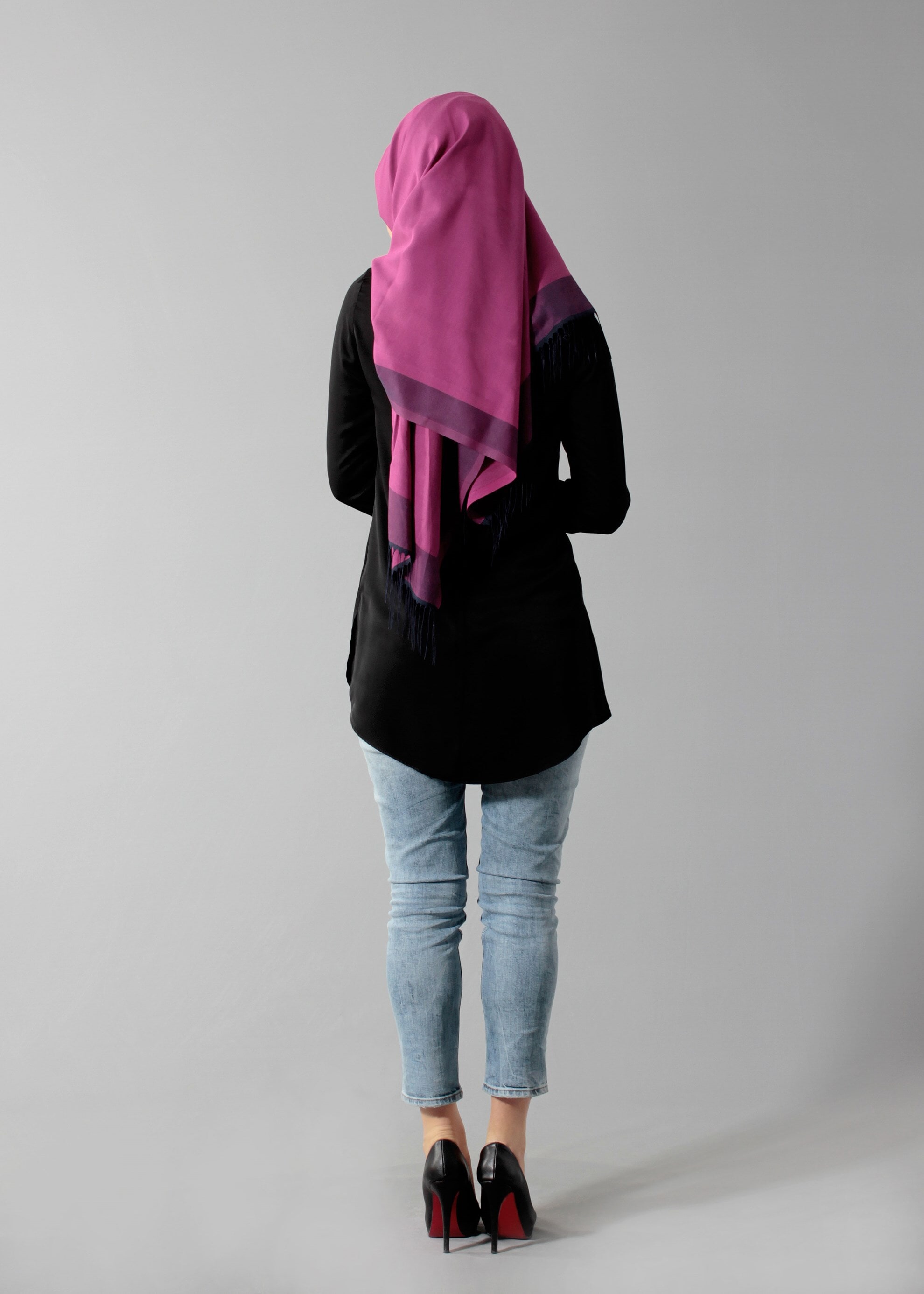 Tesettür giyim SİYAH TESETTÜR DÜZ TUNİK 4611 