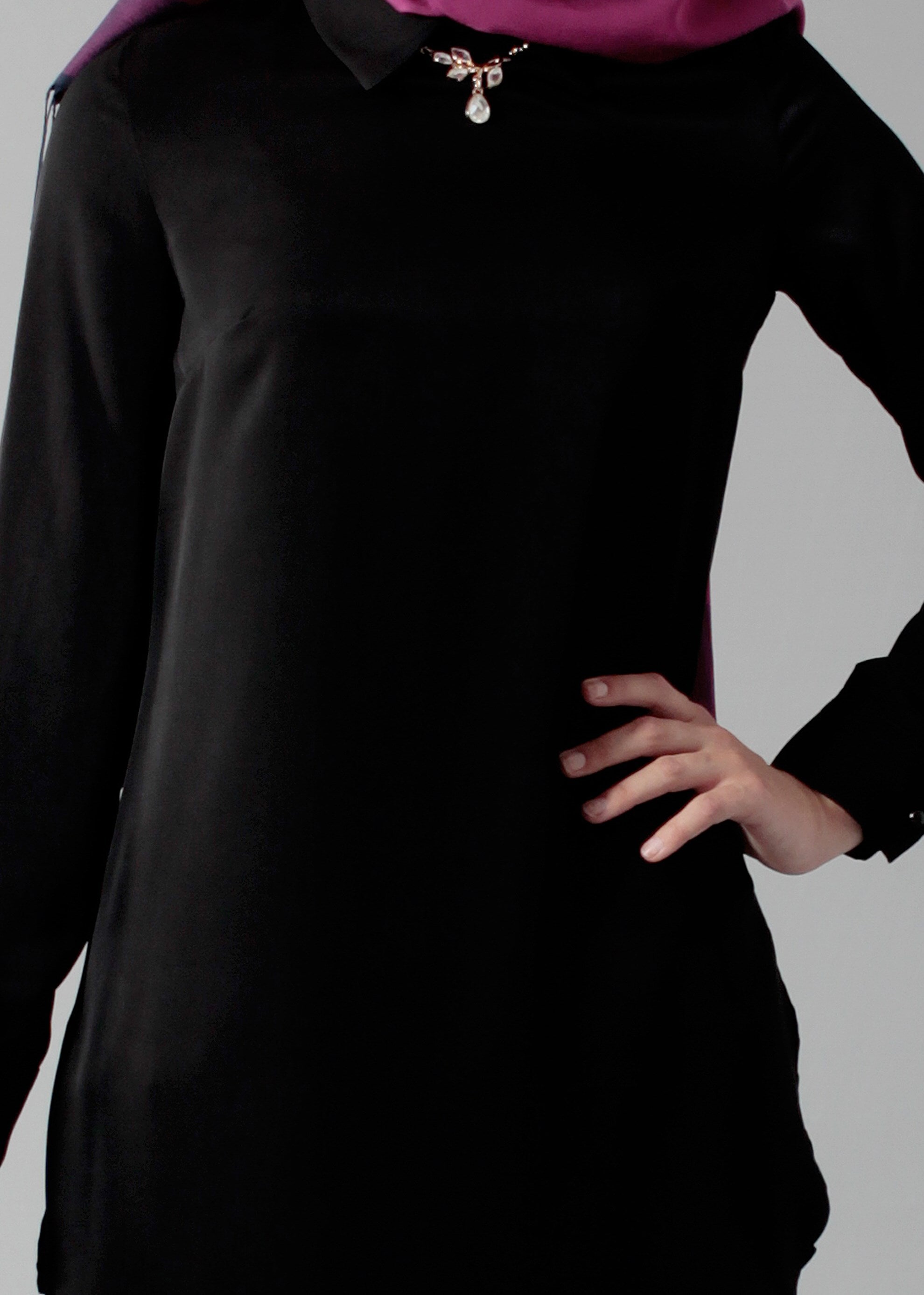 Tesettür giyim SİYAH TESETTÜR DÜZ TUNİK 4611 