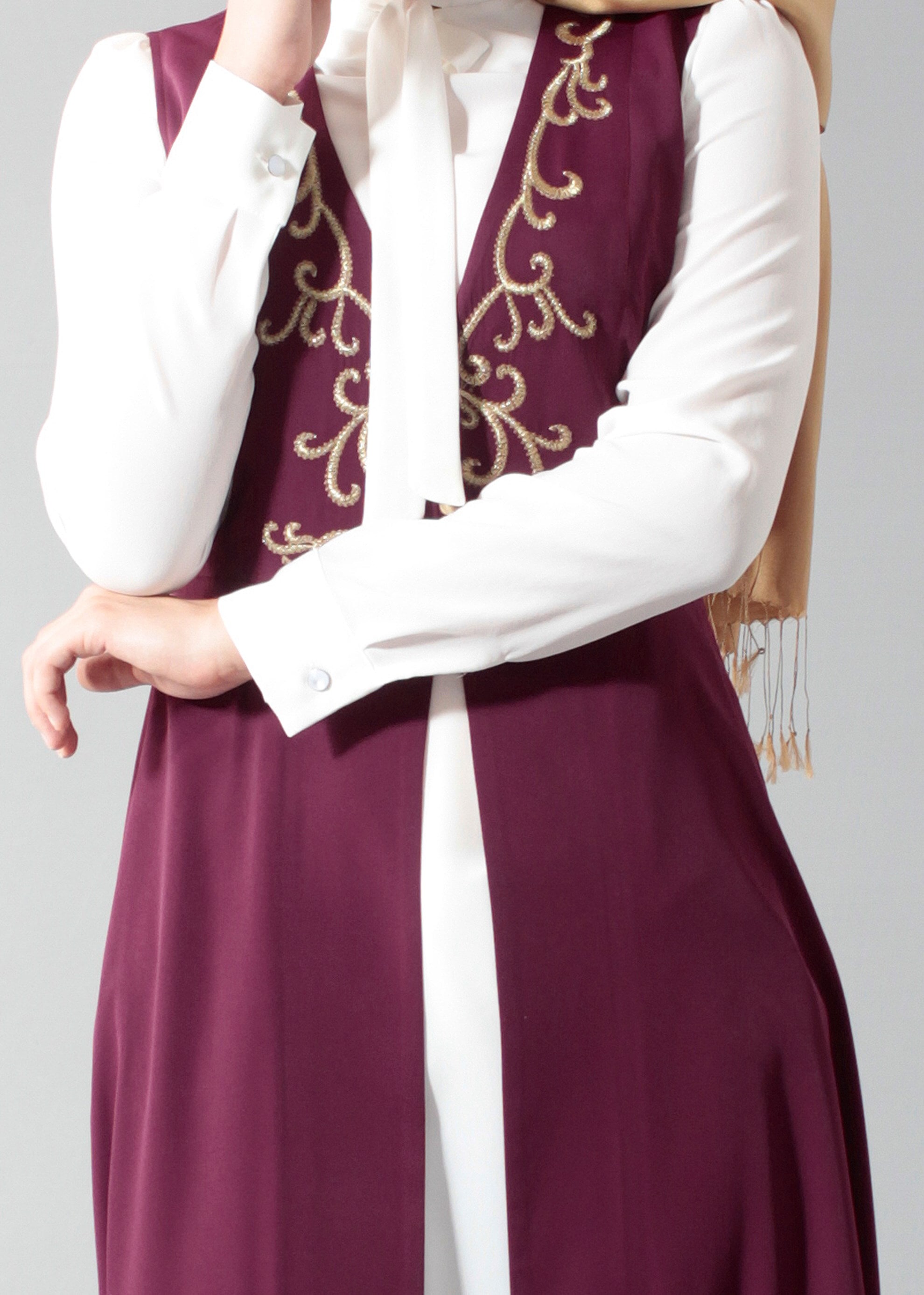 Tesettür giyim MÜRDÜM İŞLEMELİ İKİLİ TUNİK 4619