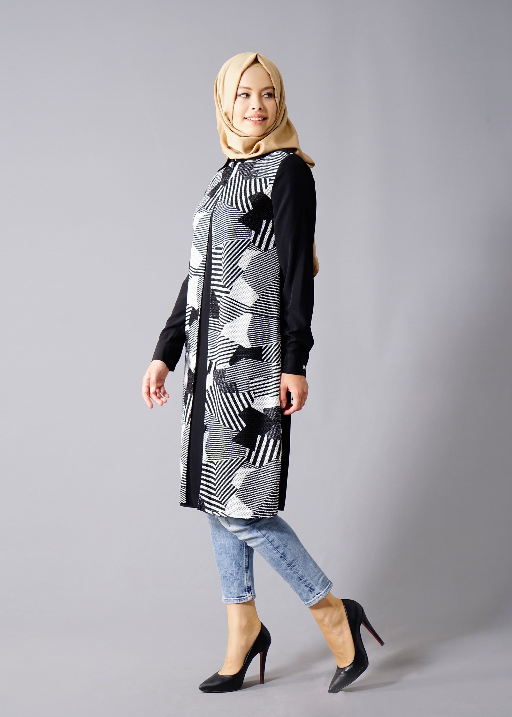 Tesettür giyim SİYAH 4637 New Loren Tesettür Tunik 40/48 TEK38