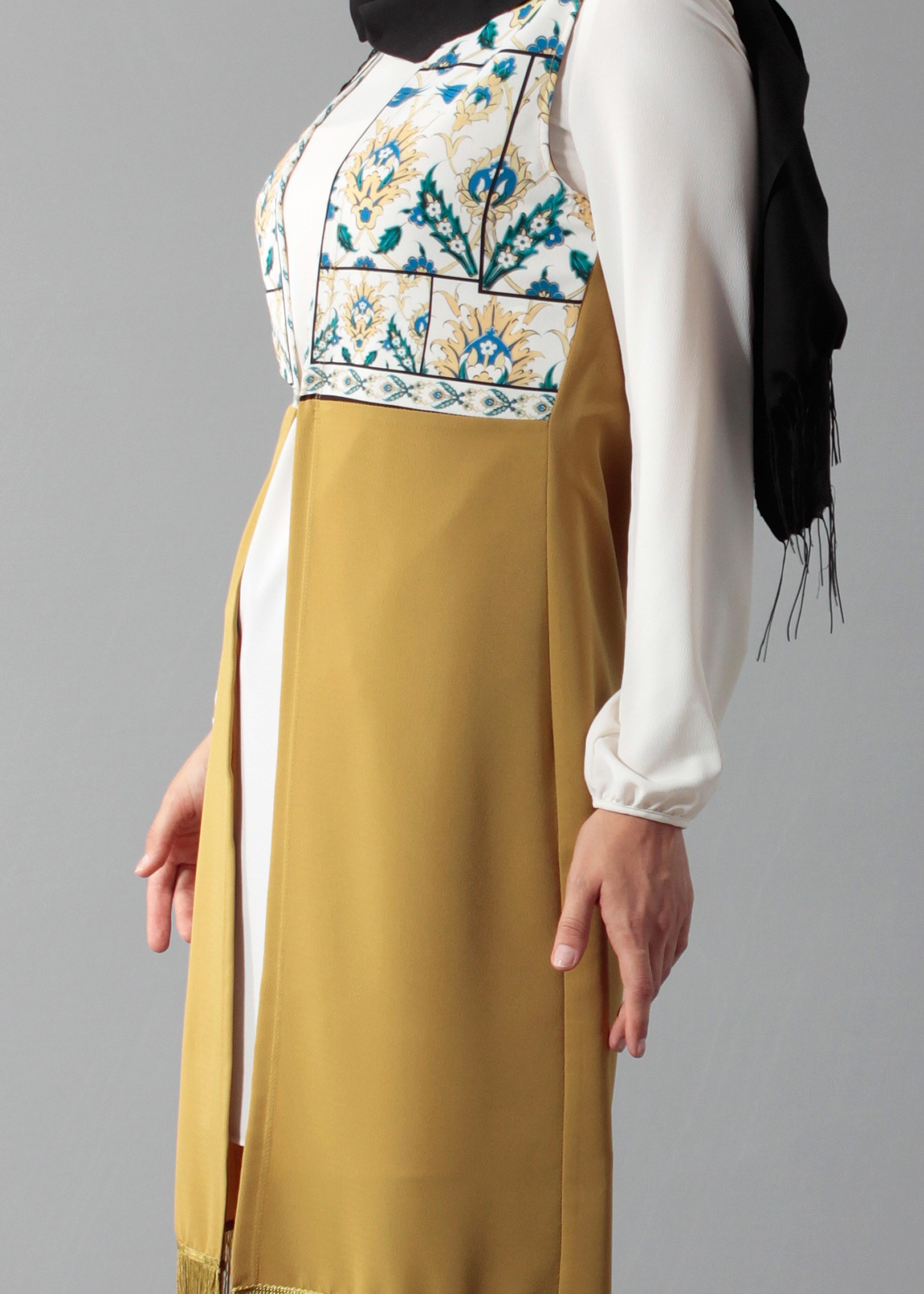 Tesettür giyim SARI DESENLİ YELEKLİ TUNİK 4670