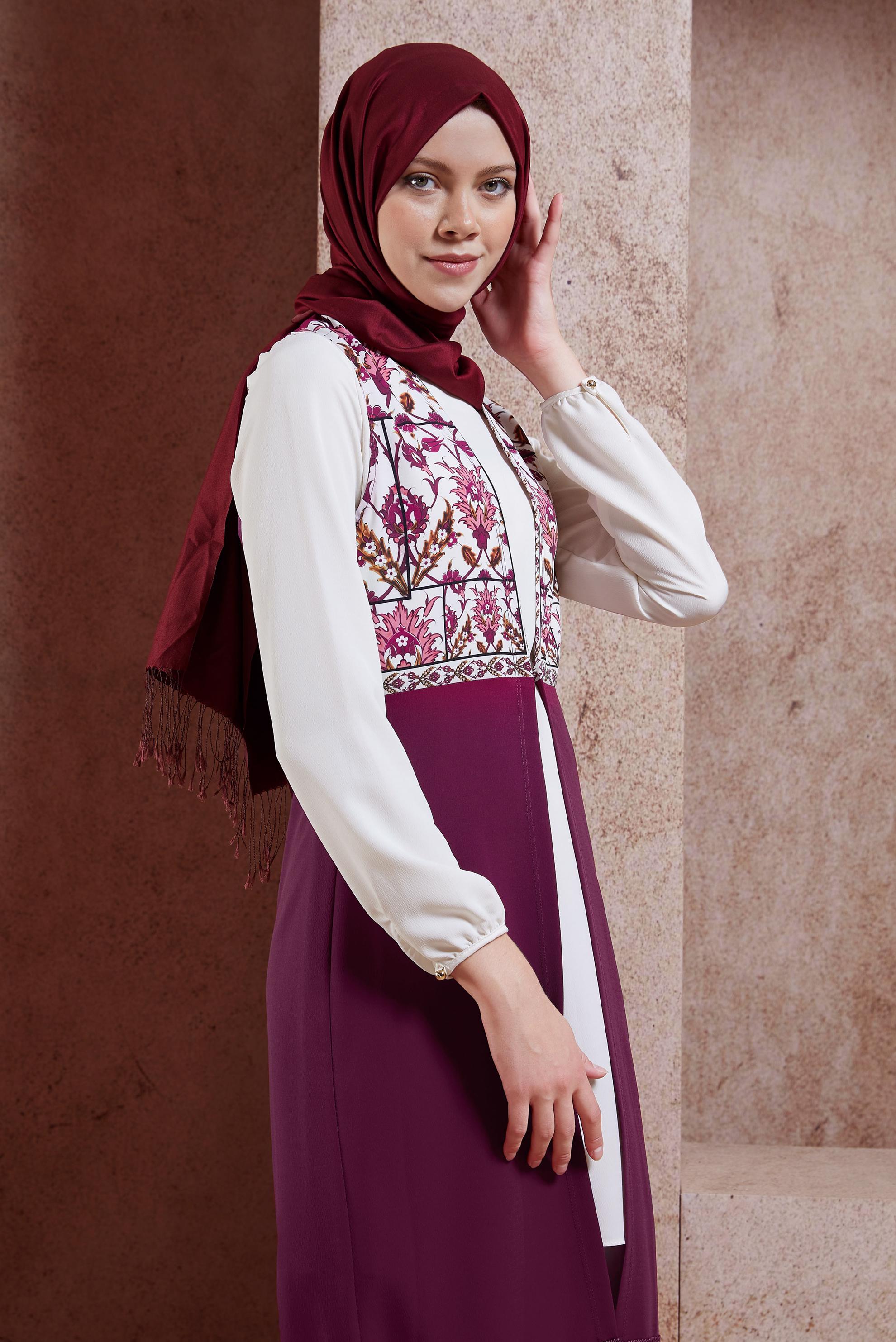 Tesettür giyim PUDRA DESENLİ YELEKLİ TUNİK 4670