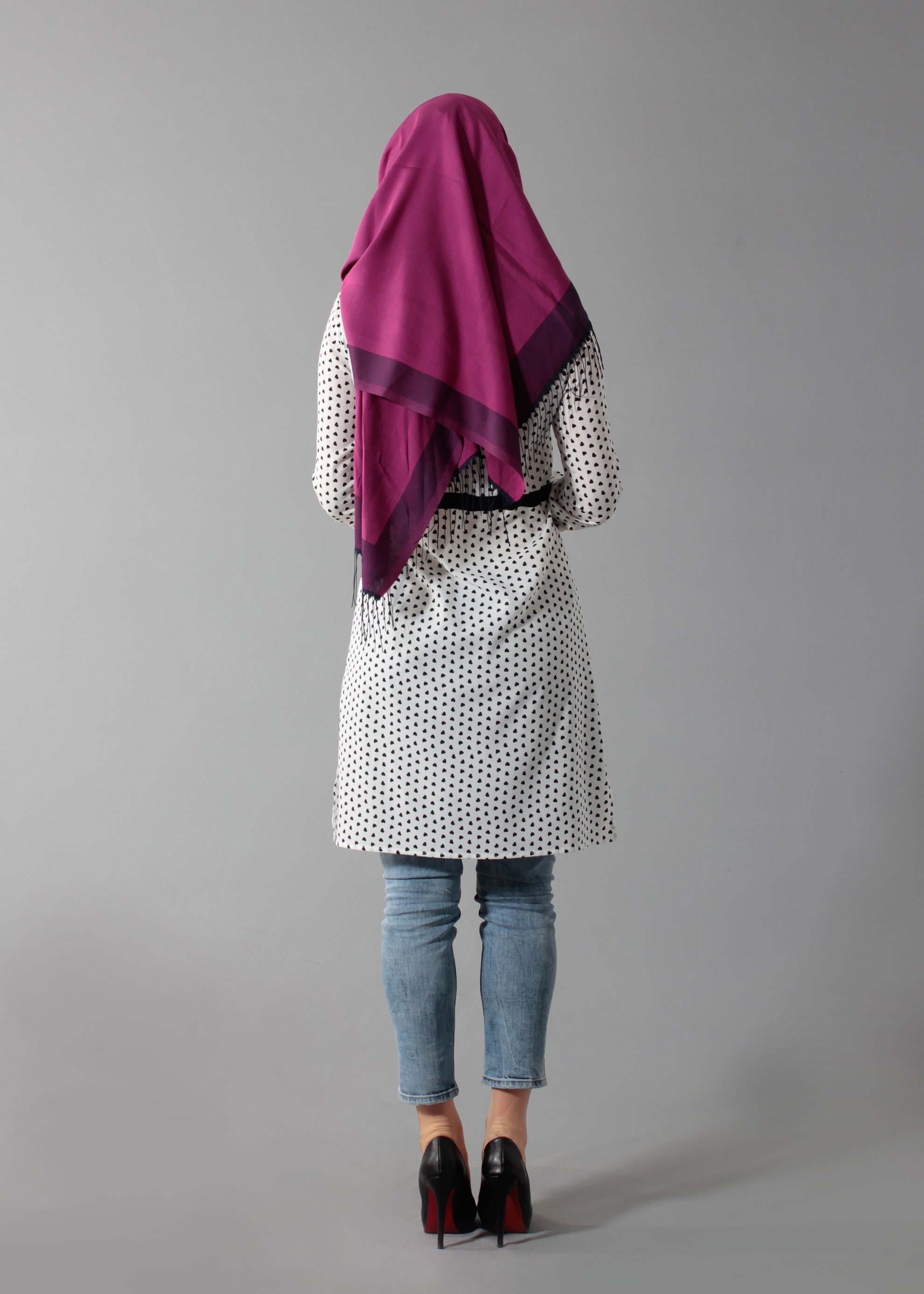 Tesettür giyim BEJ PUANTİYELİ TUNİK  4679