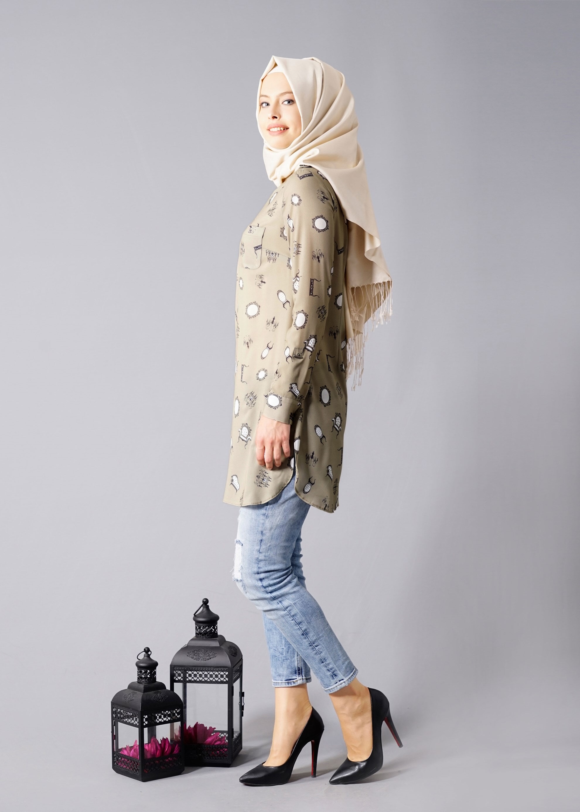 Tesettür giyim HAKİ DESENLİ TUNİK 4681 