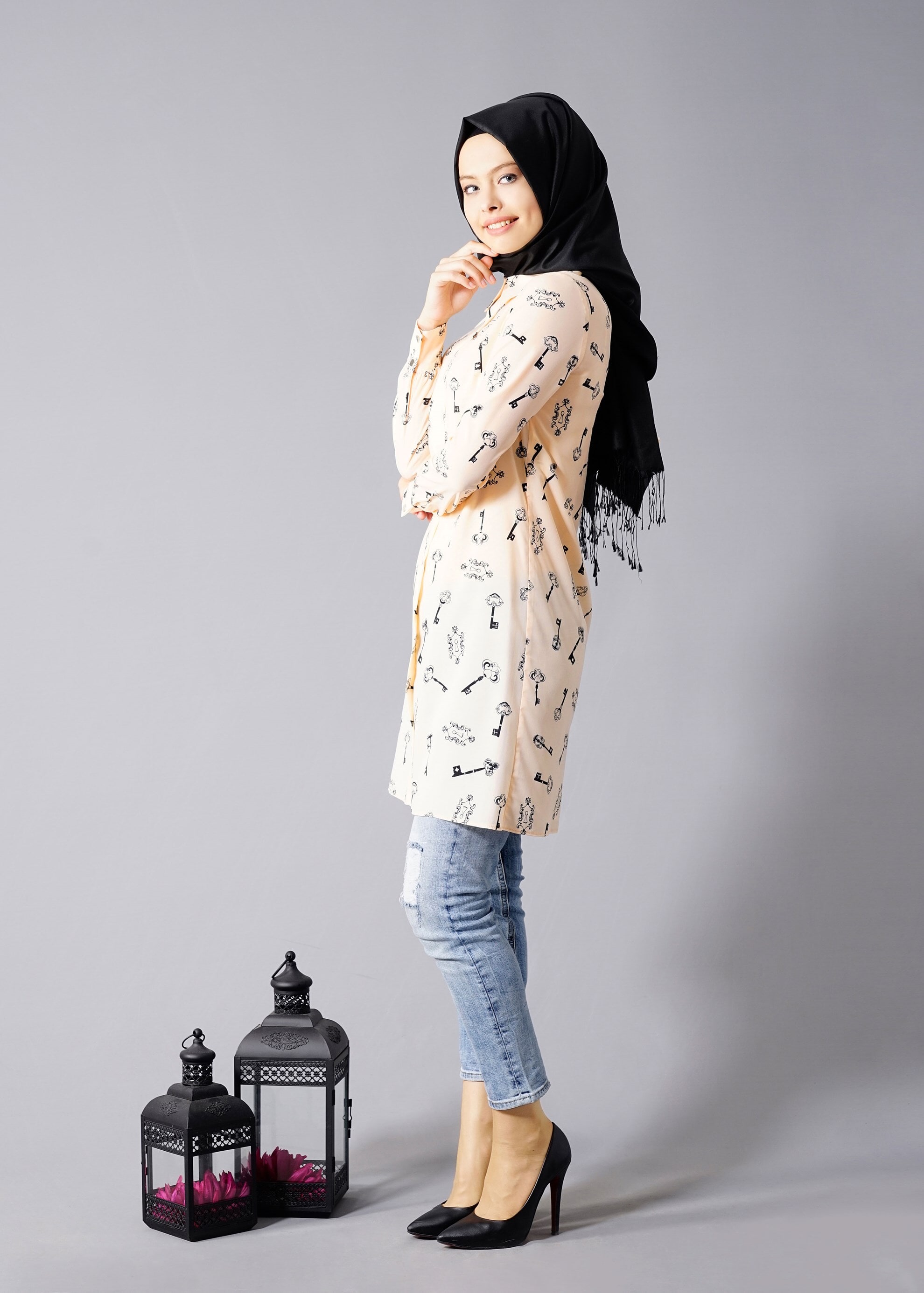 Tesettür giyim PUDRA DESENLİ FERMUARLI TUNİK 4685 