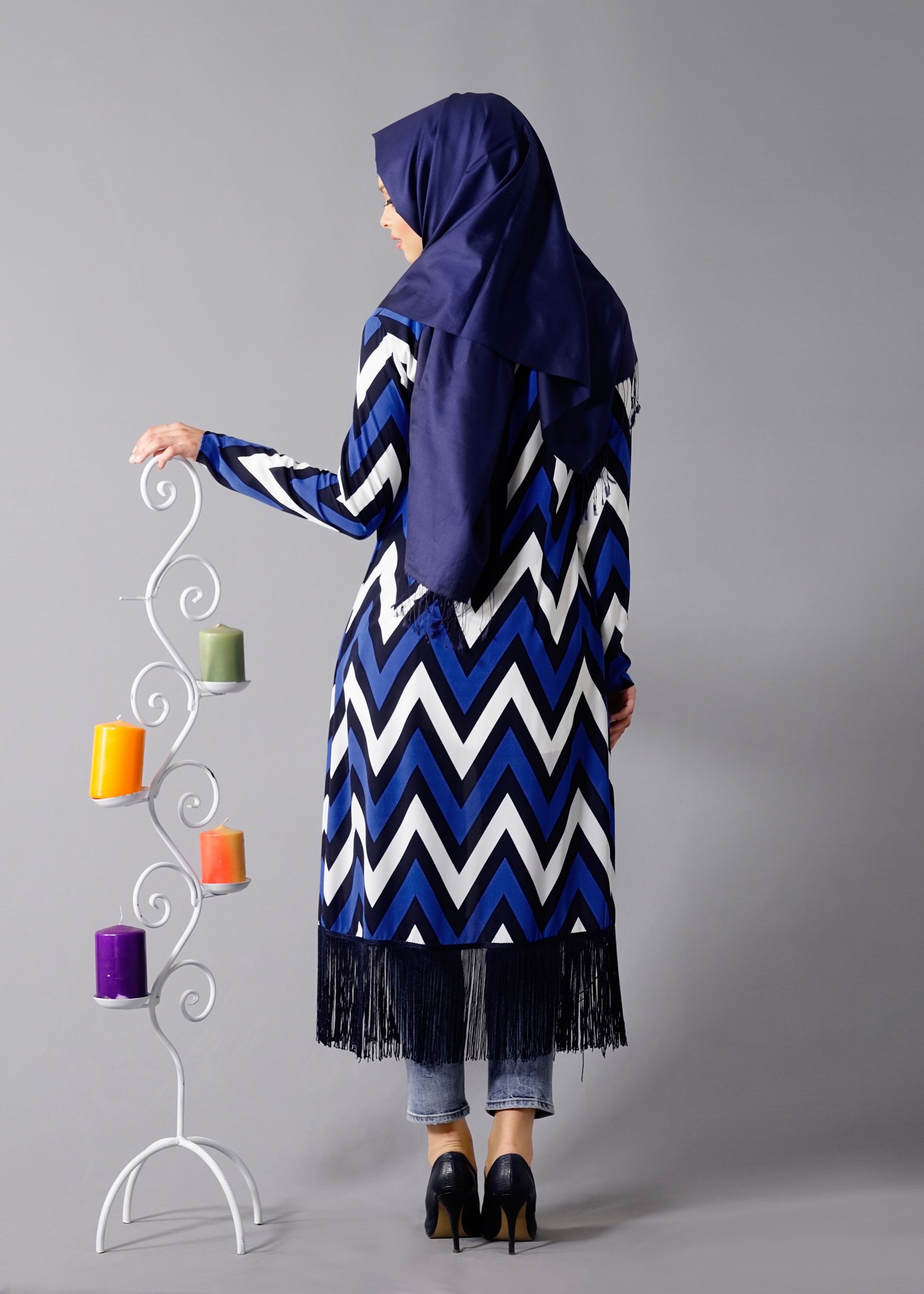 Tesettür giyim LACİVERT DESENLİ PÜSKÜLLÜ TUNİK 4696