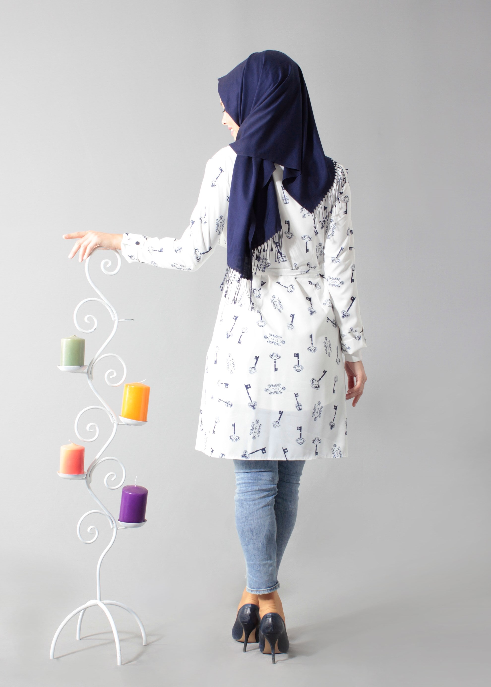 Tesettür giyim BEJ DESENLİ TUNİK 4698