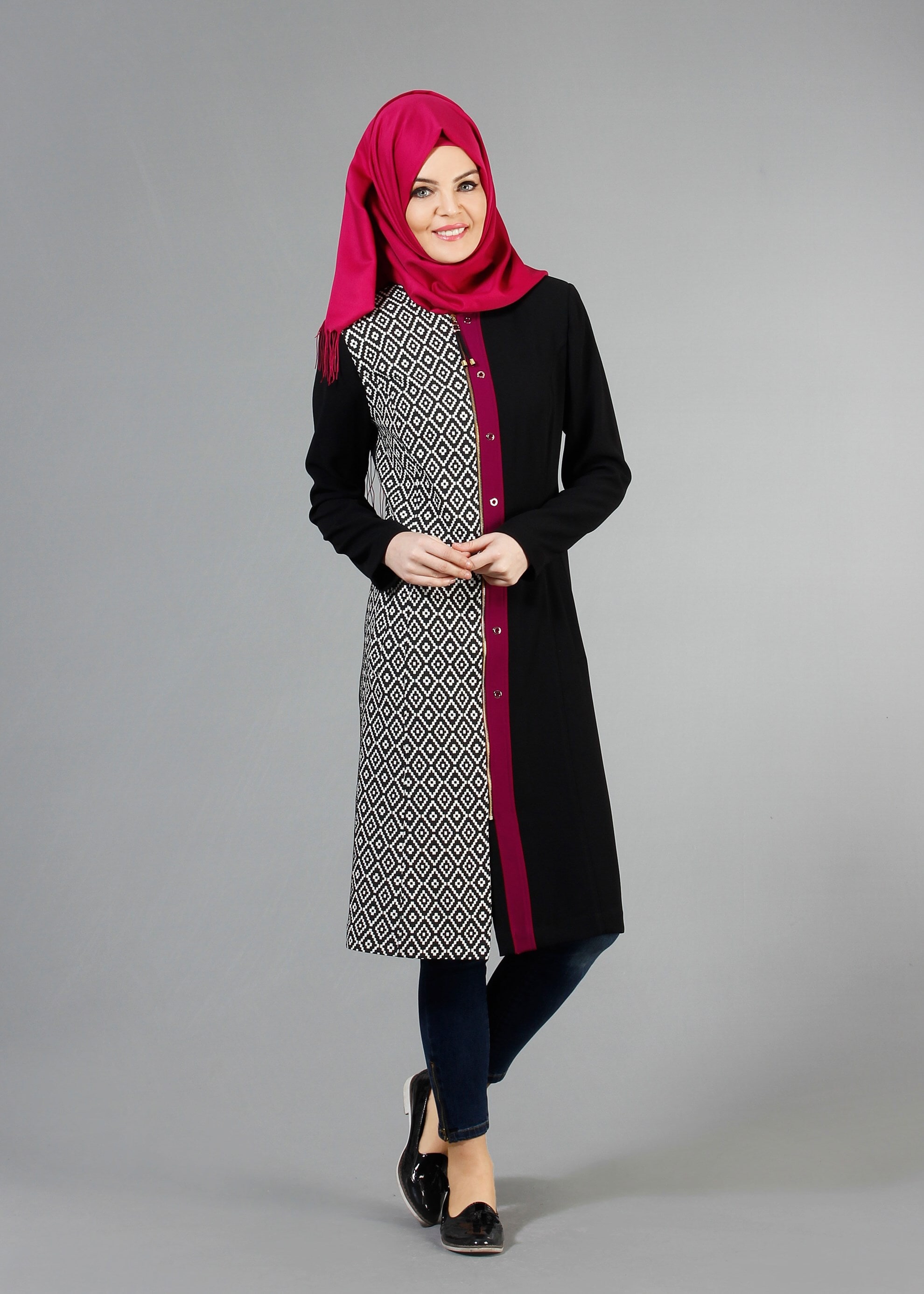 Tesettür giyim SİYAH 1732 Picasso Tesettür Trench 40/48 TEK38