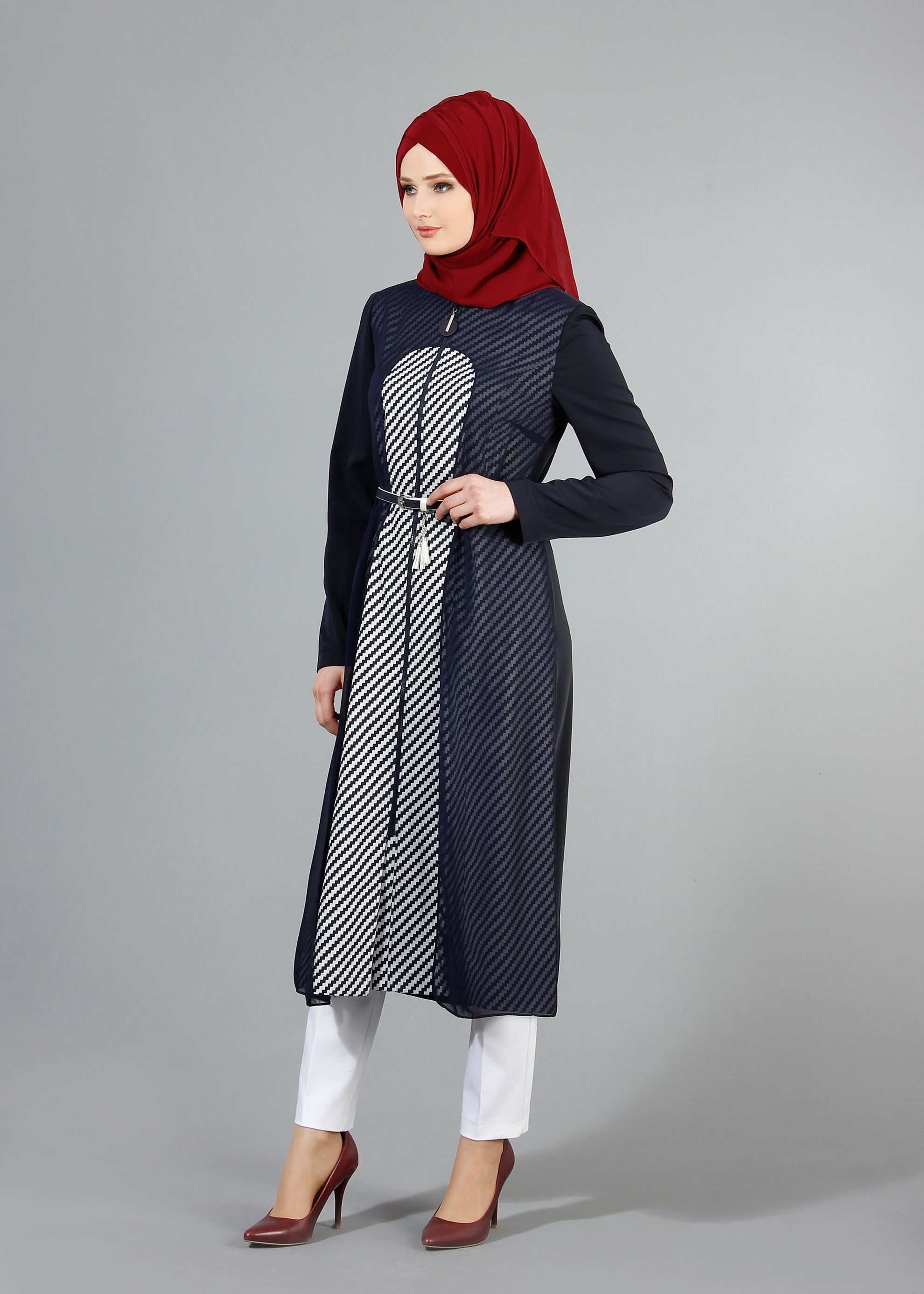 Tesettür giyim LACİVERT 1733 Sarah Tesettür Trench 38/44 TEK40